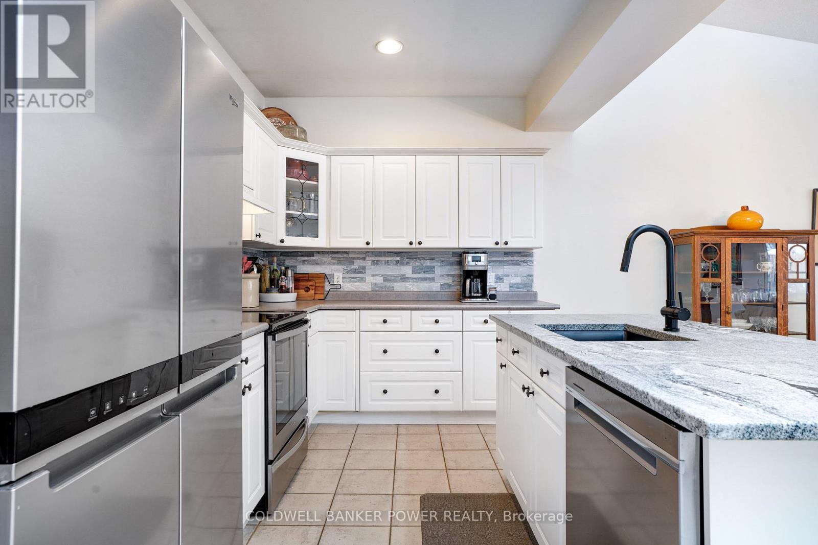 17 - 1337 Commissioners Road W, London South, Ontario  N6K 4V2 - Photo 9 - X12792996