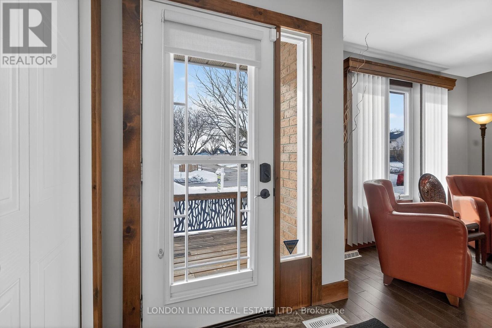 154 Bonaventure Drive, London East, Ontario  N5V 4S7 - Photo 6 - X12793120