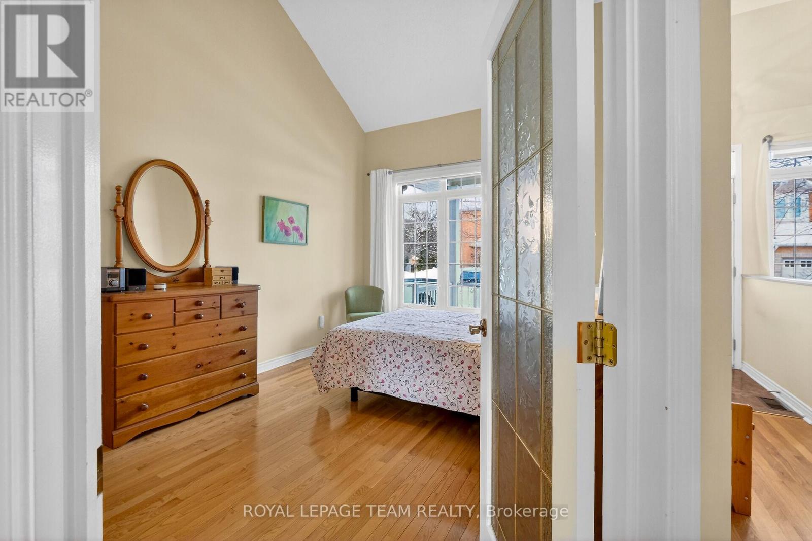 52 Great Oak Private, Ottawa, Ontario  K1G 6P8 - Photo 23 - X12792956