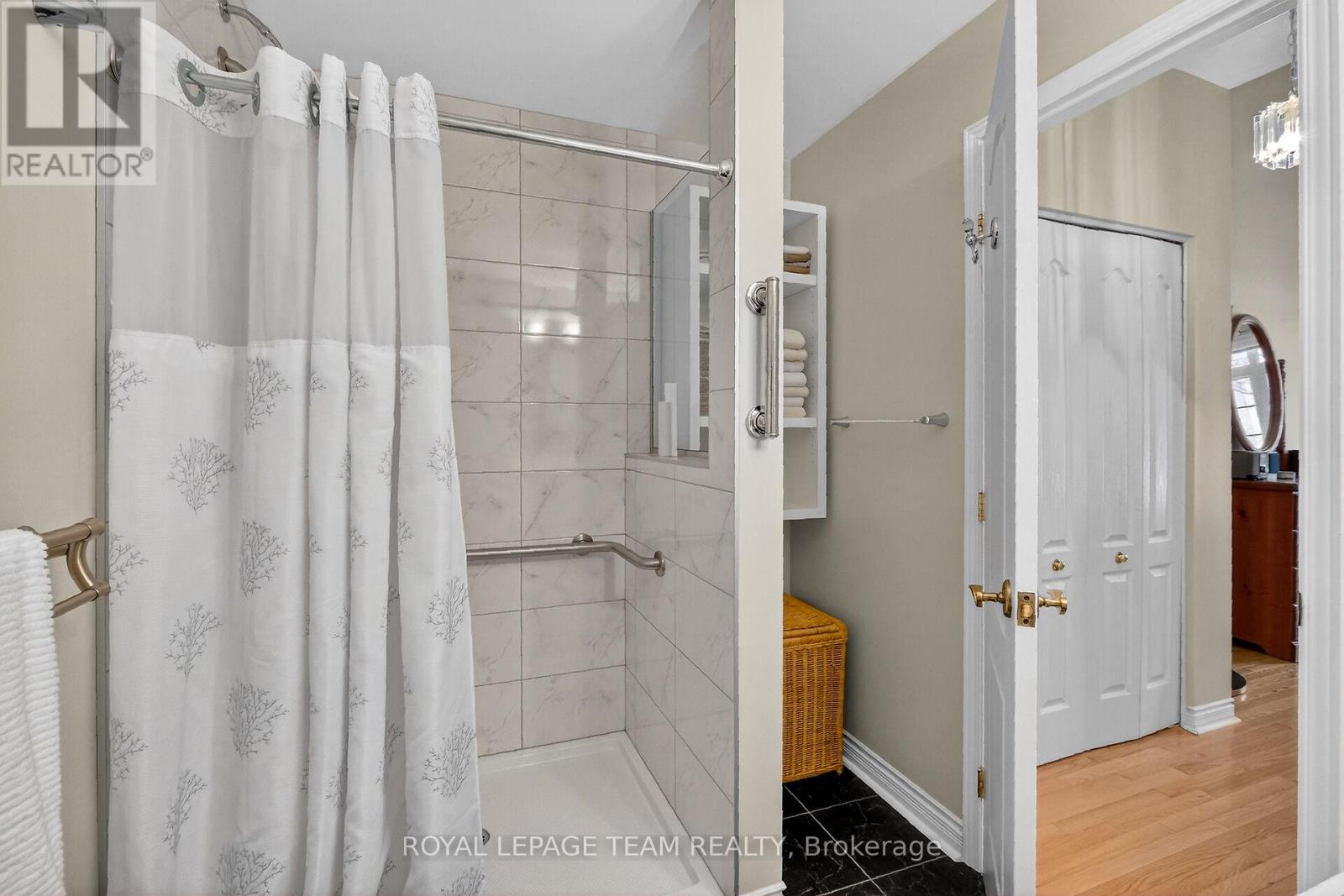 52 Great Oak Private, Ottawa, Ontario  K1G 6P8 - Photo 28 - X12792956