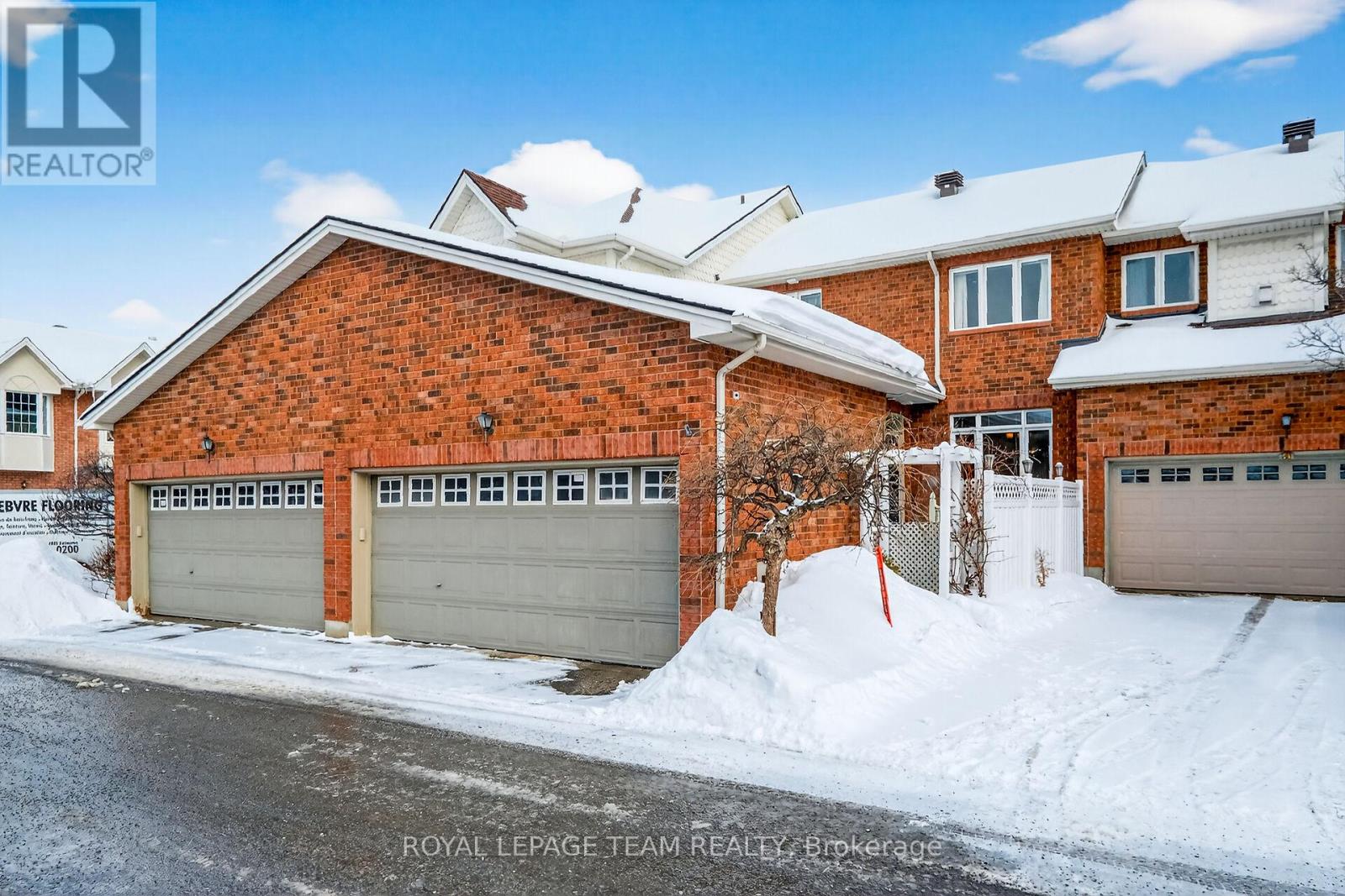 52 Great Oak Private, Ottawa, Ontario  K1G 6P8 - Photo 44 - X12792956