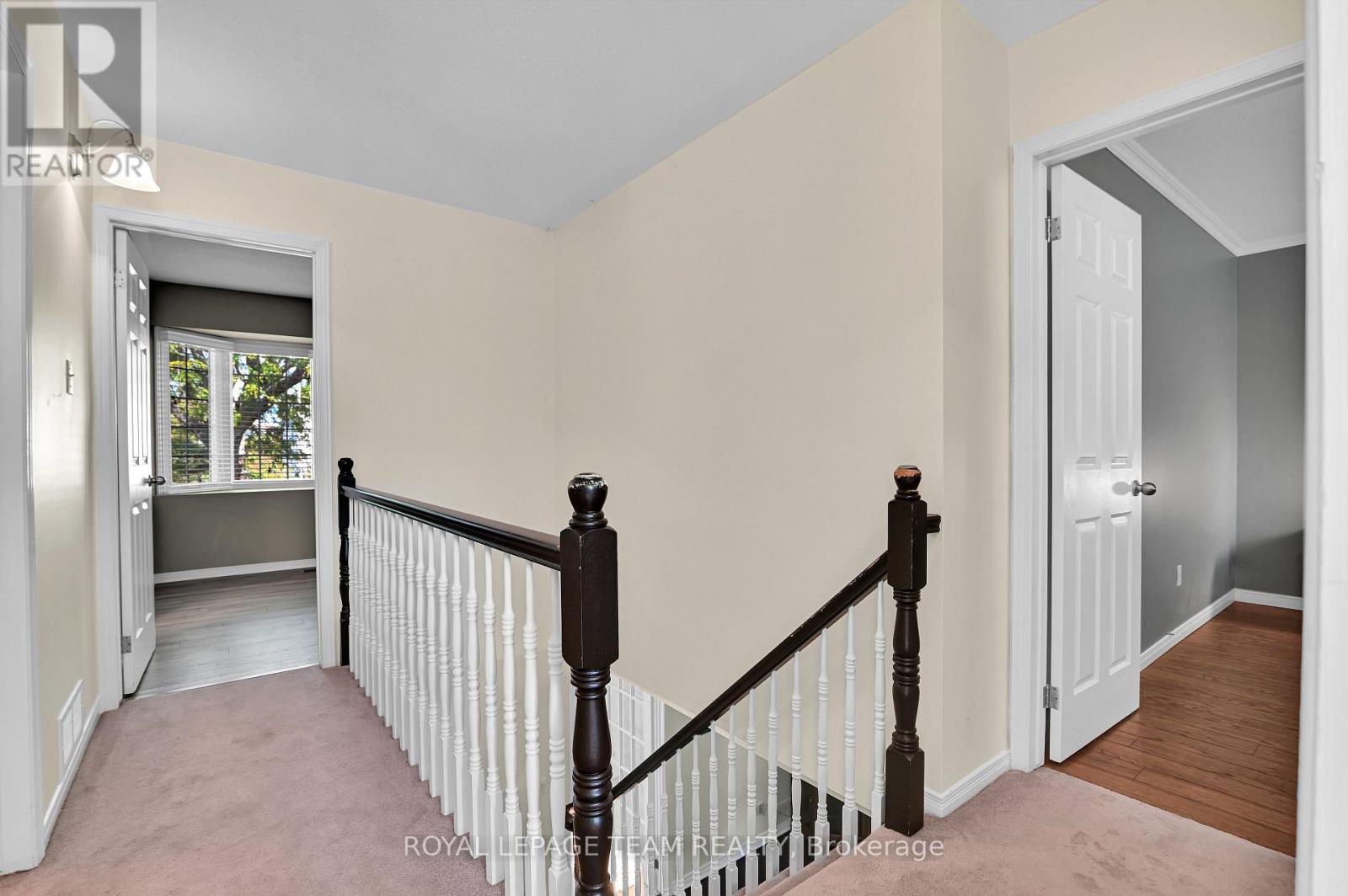 310 Mceachern Crescent, Ottawa, Ontario  K1E 3K2 - Photo 15 - X12793048