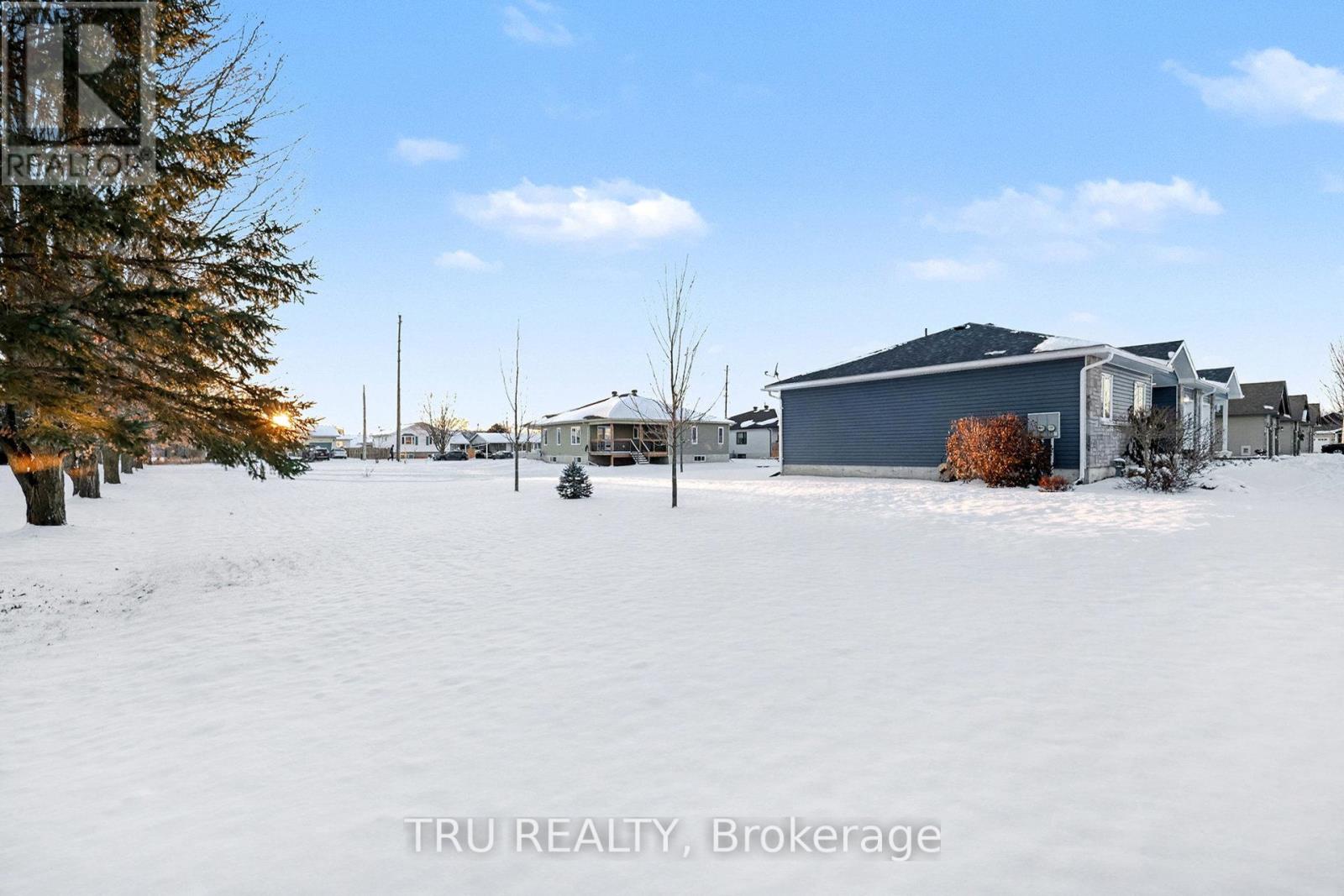 24 Otteridge Avenue, Renfrew, Ontario  K7V 0A1 - Photo 23 - X12793188