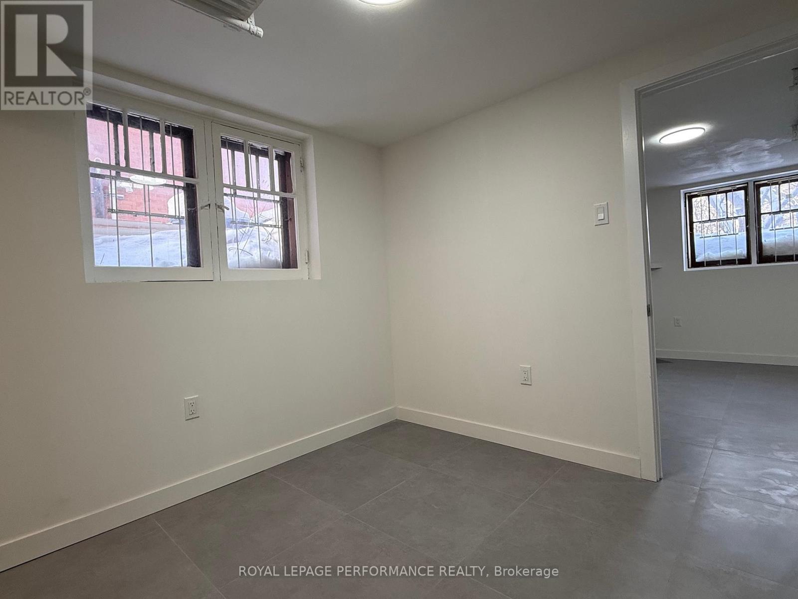 1 - 143 Echo Drive, Ottawa, Ontario  K1S 1M9 - Photo 11 - X12793228