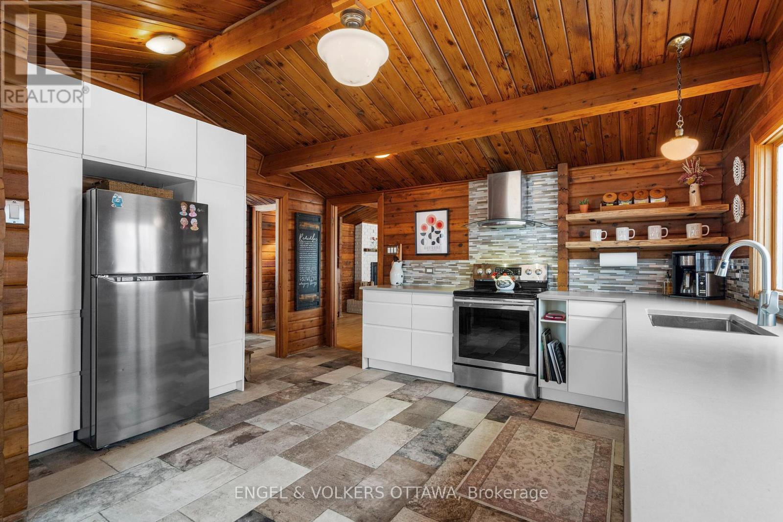 3826 Stonecrest Road, Ottawa, Ontario  K0A 3M0 - Photo 15 - X12793270