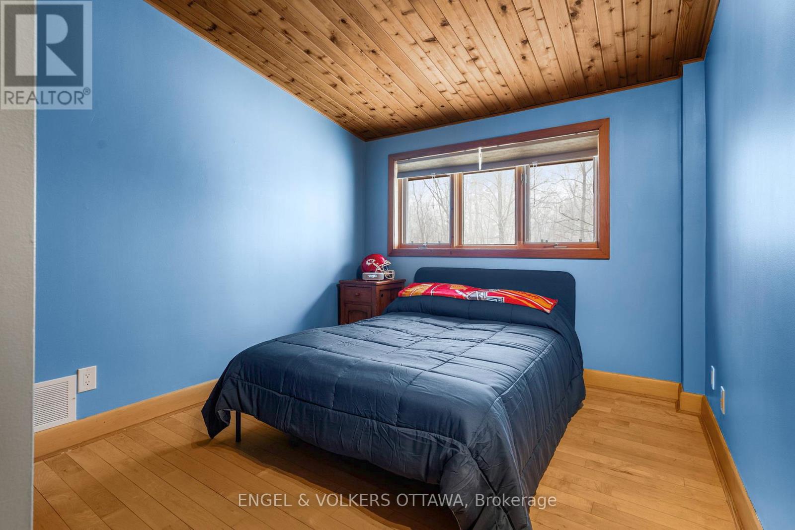 3826 Stonecrest Road, Ottawa, Ontario  K0A 3M0 - Photo 17 - X12793270