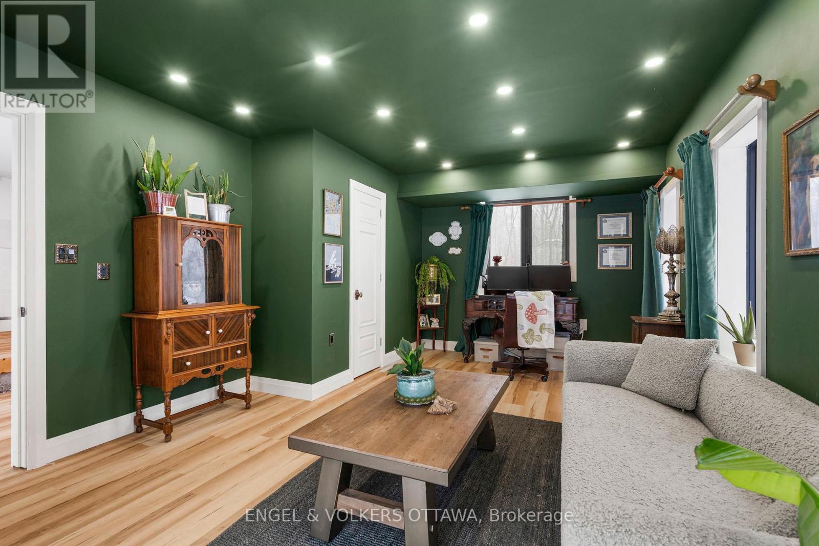 3826 Stonecrest Road, Ottawa, Ontario  K0A 3M0 - Photo 43 - X12793270