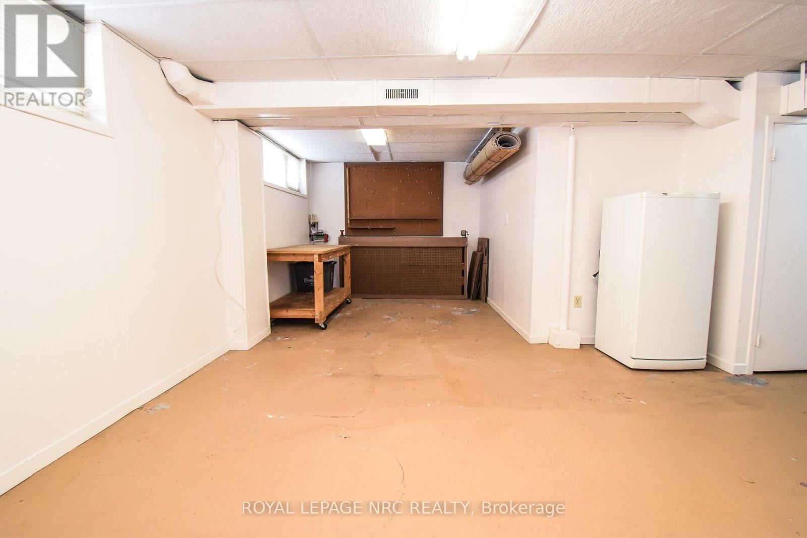 4 Glenbarr Road, St. Catharines, Ontario  L2T 1Y1 - Photo 38 - X12792954