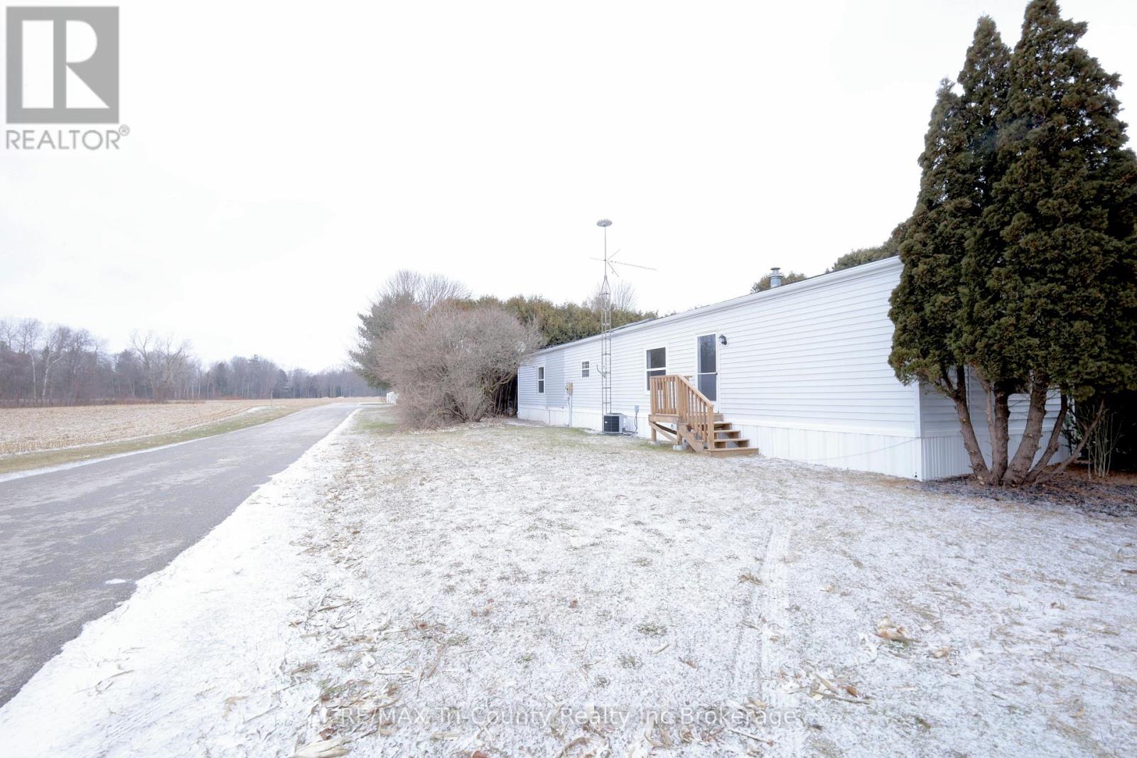 Unit #57 - 11981 Plank Rd (Tillsonburg) Road, Bayham, Ontario  N4G 4G9 - Photo 41 - X12793044