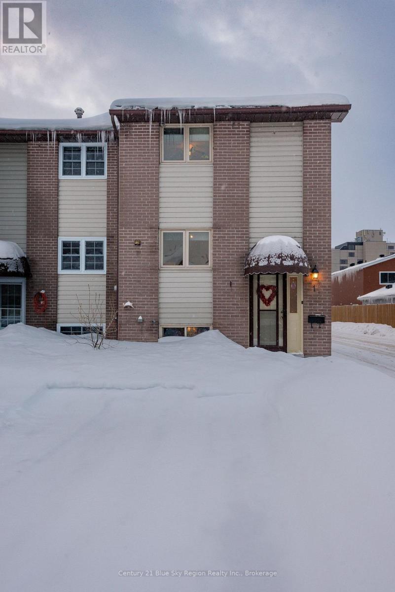 C1 - 450 Lakeshore Drive, North Bay, Ontario  P1A 2E1 - Photo 2 - X12793084