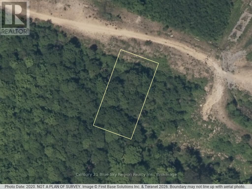 70 Kenreta Drive, North Bay (Airport), Ontario  P1C 0A5 - Photo 5 - X12793122