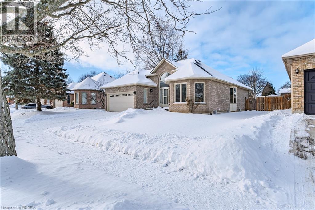 47 Maplecrest Lane, Brantford, Ontario  N3R 7T9 - Photo 1 - 40802221