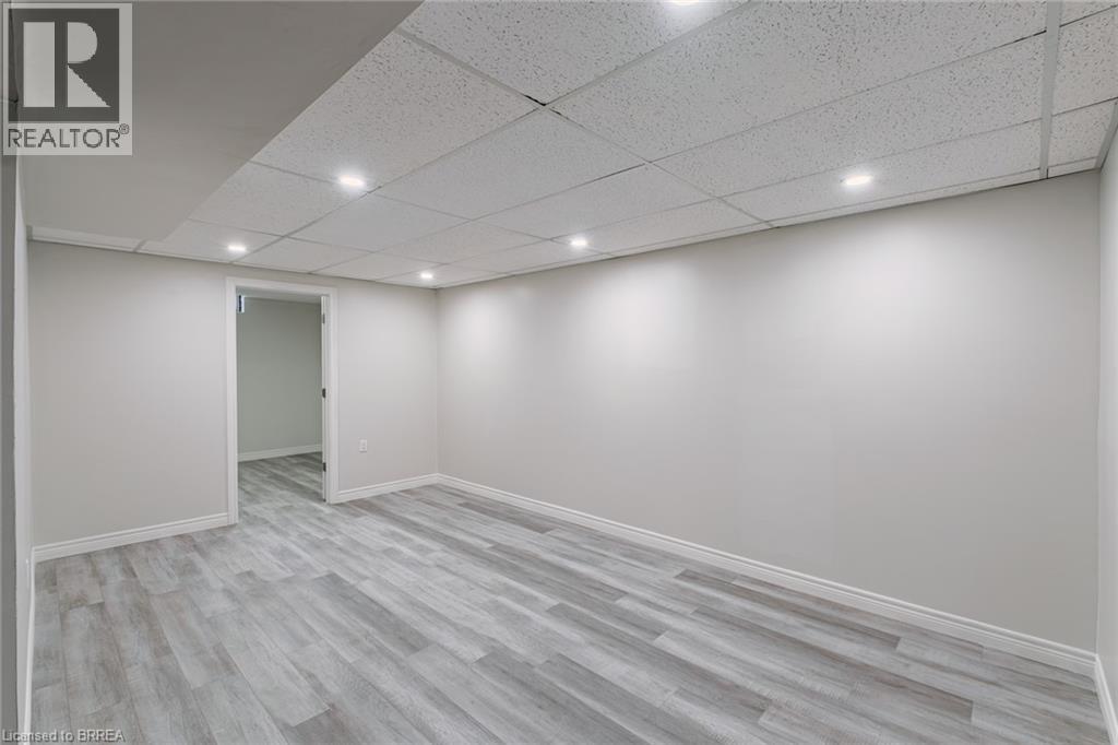 47 Maplecrest Lane, Brantford, Ontario  N3R 7T9 - Photo 39 - 40802221