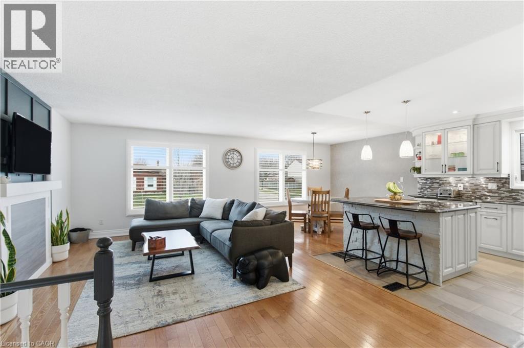 71 Allanbrook Street, Stoney Creek, Ontario  L8J 1P9 - Photo 5 - 40790711