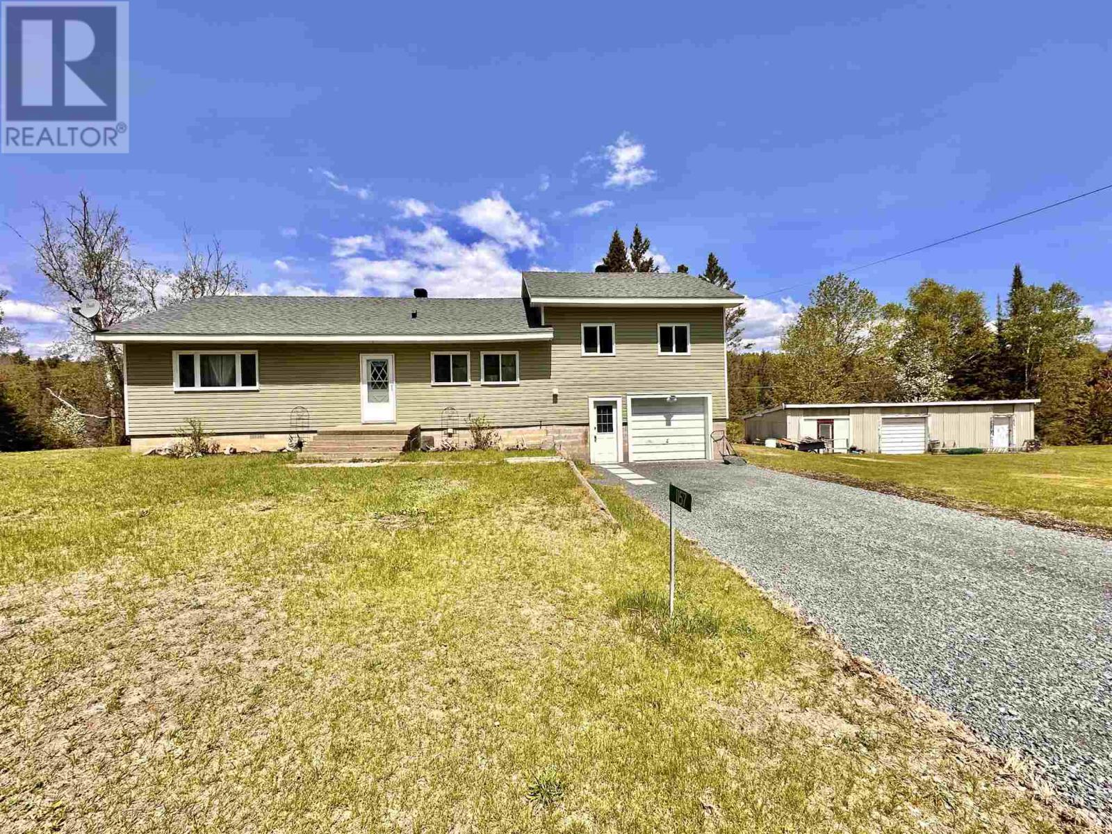 1157 Martin RD, spragge, Ontario