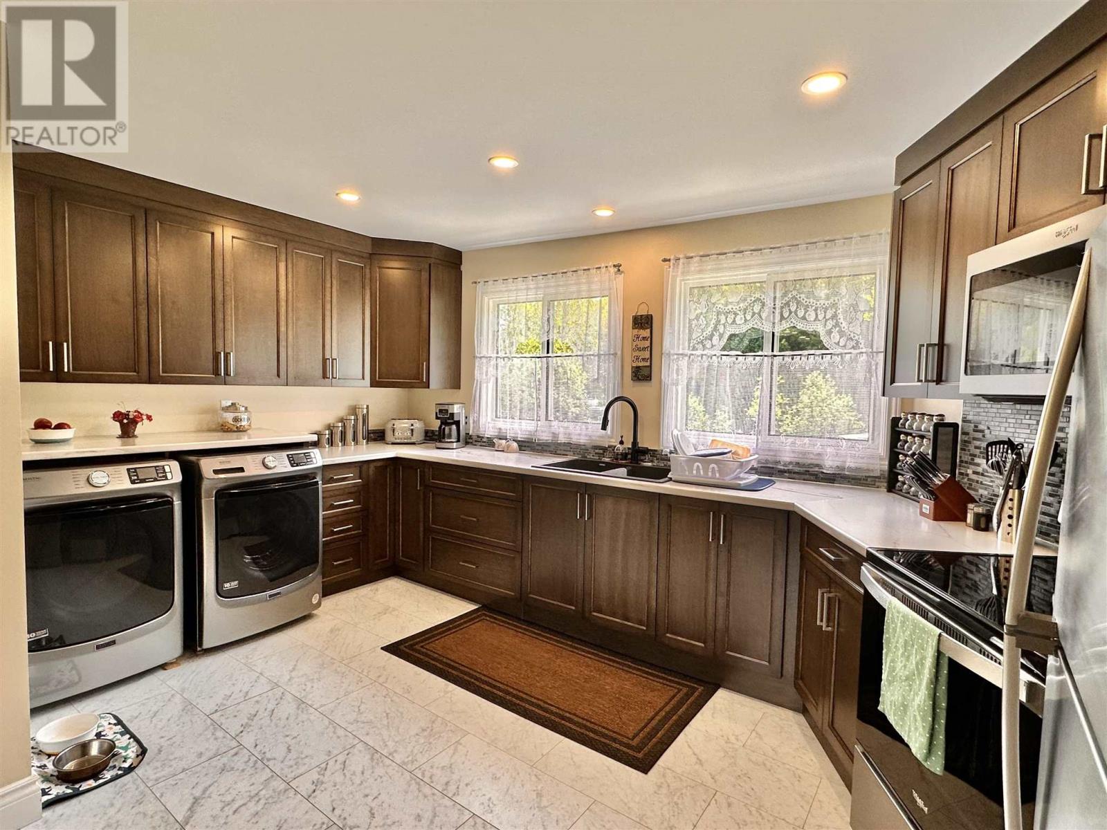 1157 Martin Rd, Spragge, Ontario  P0R 1K0 - Photo 2 - SM260309