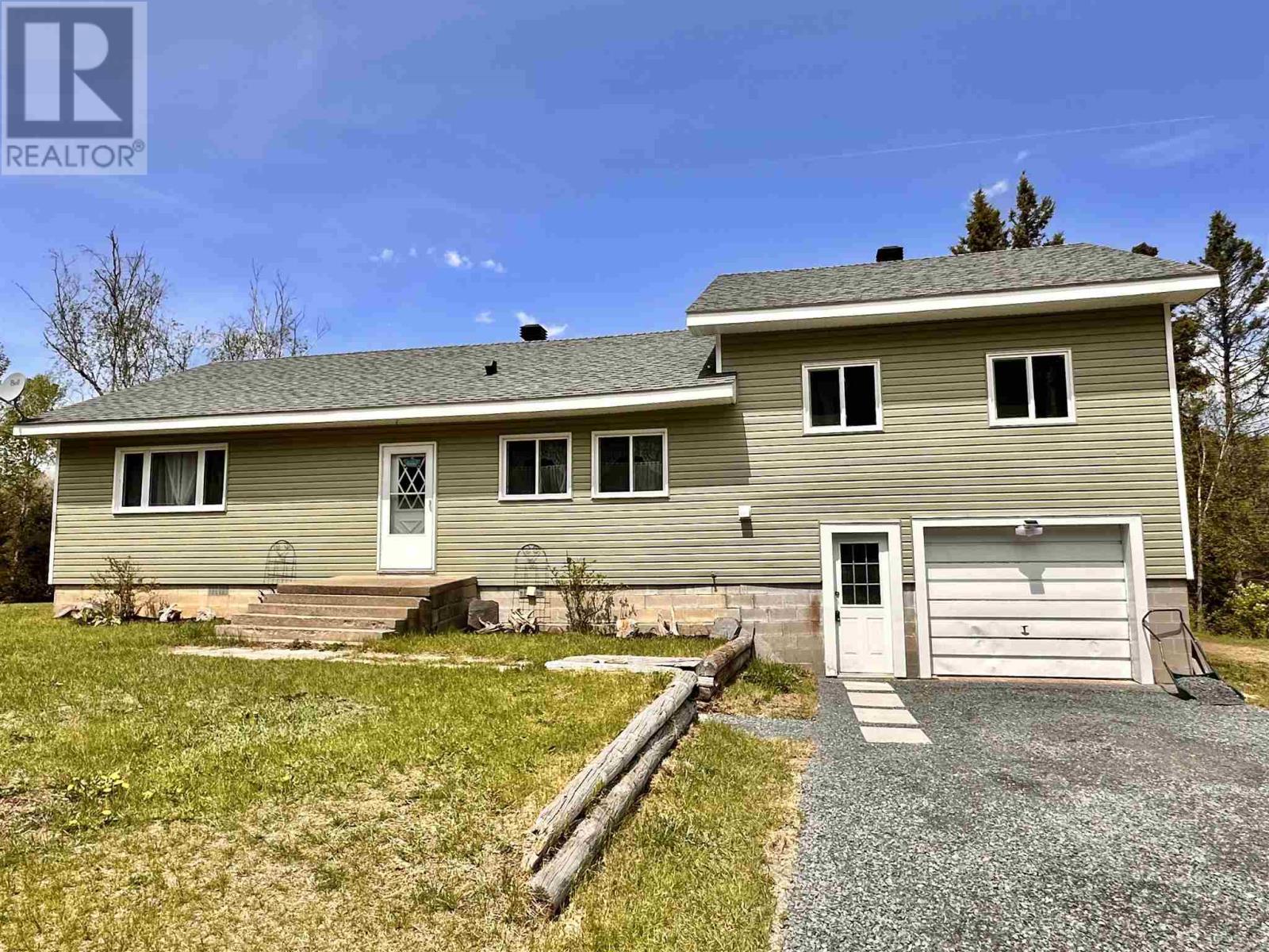 1157 Martin Rd, Spragge, Ontario  P0R 1K0 - Photo 24 - SM260309