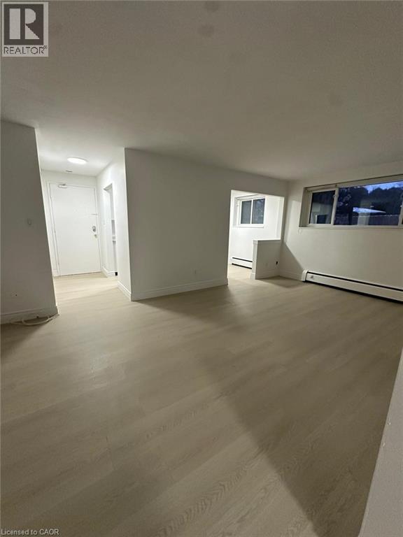 145 Macgregor Crescent Unit# 1, Waterloo, Ontario  N2J 3X2 - Photo 7 - 40796386