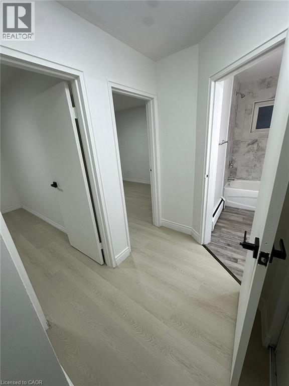 145 Macgregor Crescent Unit# 1, Waterloo, Ontario  N2J 3X2 - Photo 9 - 40796386