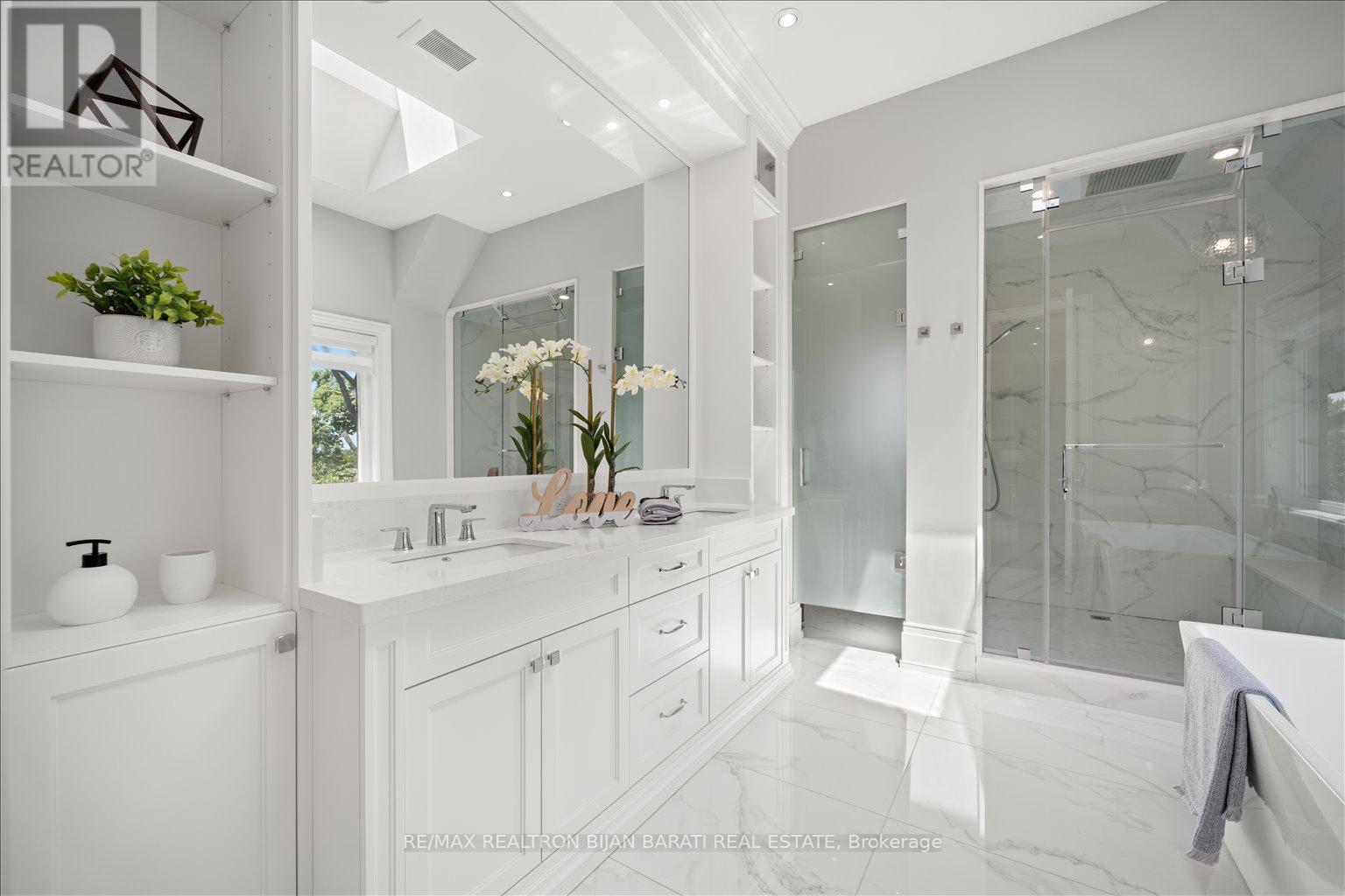 185 Maxome Avenue, Toronto, Ontario  M2M 3L1 - Photo 41 - C12792916