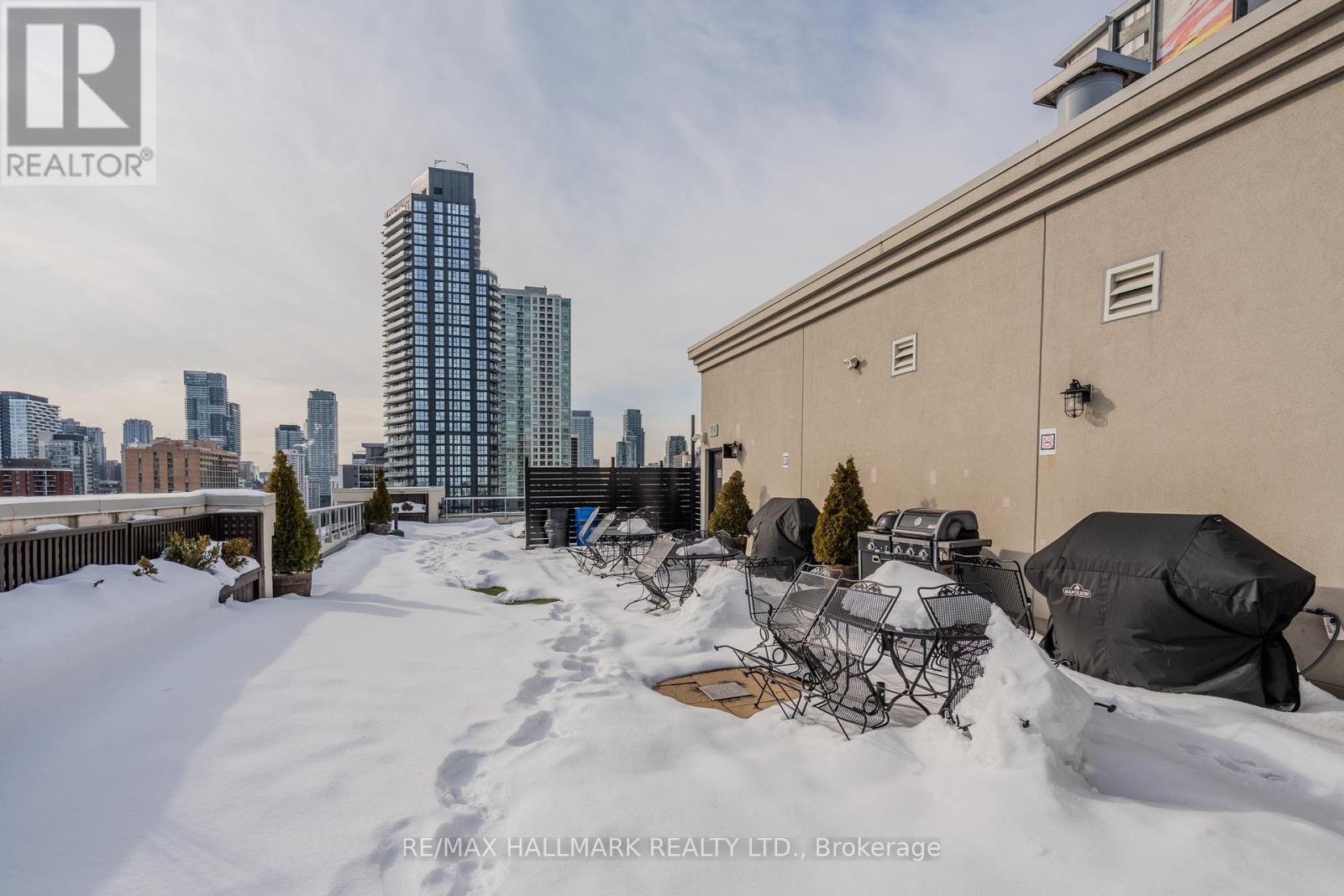 406 - 225 Wellesley Street E, Toronto (Cabbagetown-South St. James Town), Ontario  M4X 1X8 - Photo 35 - C12792968