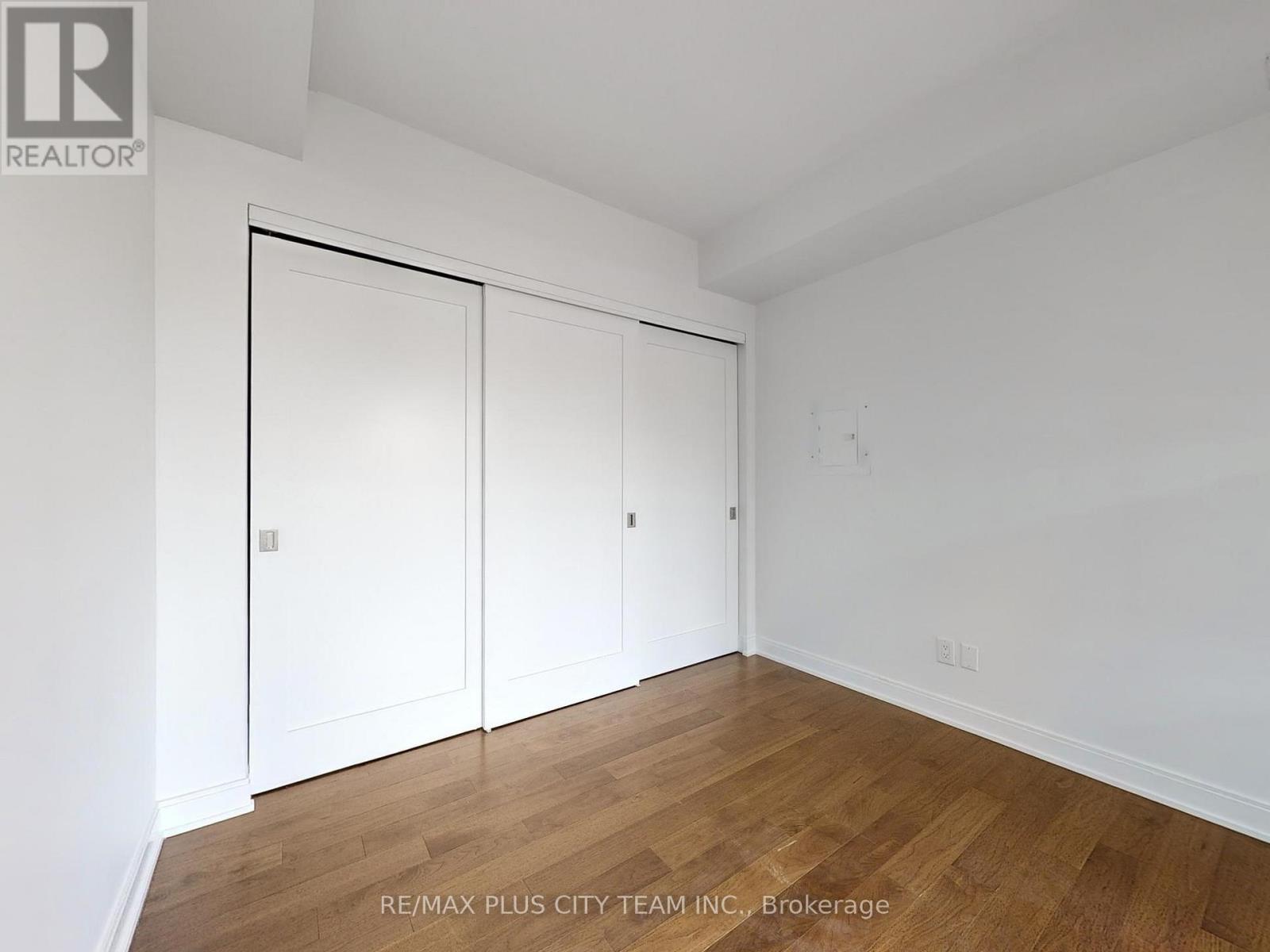 716 - 55 Front Street E, Toronto (Church-Yonge Corridor), Ontario  M5E 0A7 - Photo 16 - C12793010