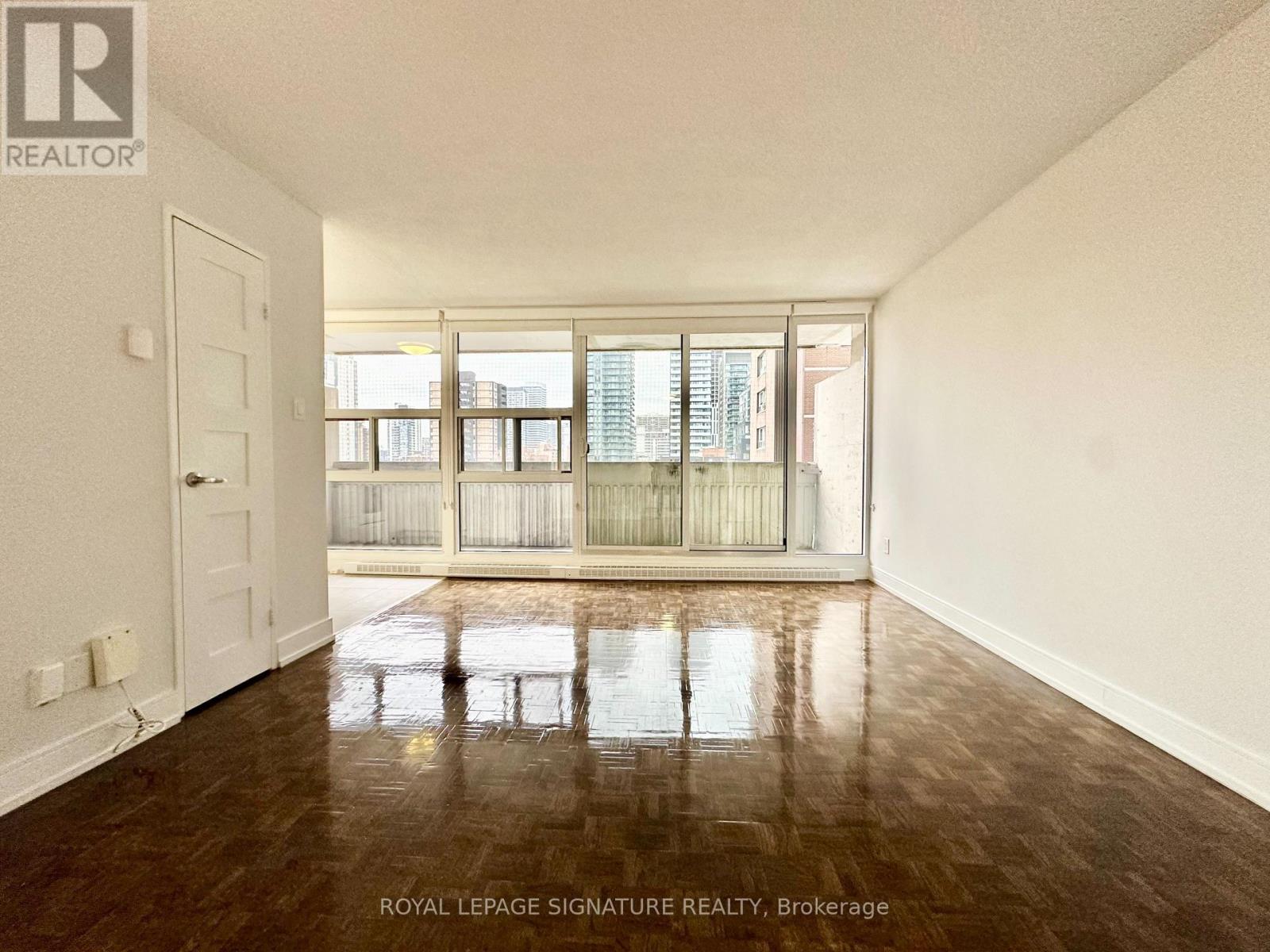 1701 - 33 Isabella Street, Toronto (Church-Yonge Corridor), Ontario  M4Y 2P7 - Photo 2 - C12793064