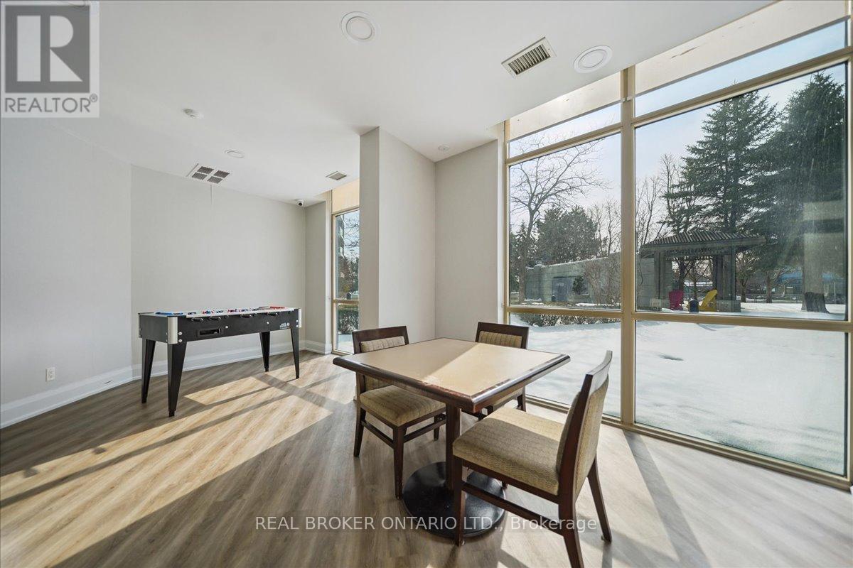 808 - 28 Harrison Garden Boulevard, Toronto (Willowdale East), Ontario  M2N 7B5 - Photo 2 - C12793104