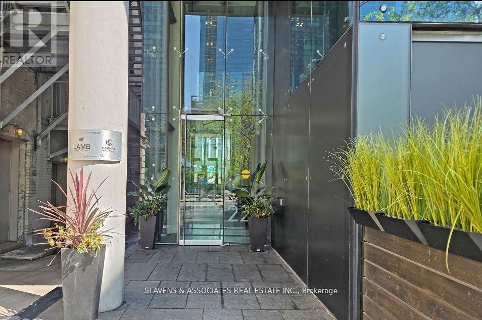 706 - 224 King Street W, Toronto (Waterfront Communities), Ontario  M5H 0A6 - Photo 17 - C12793212