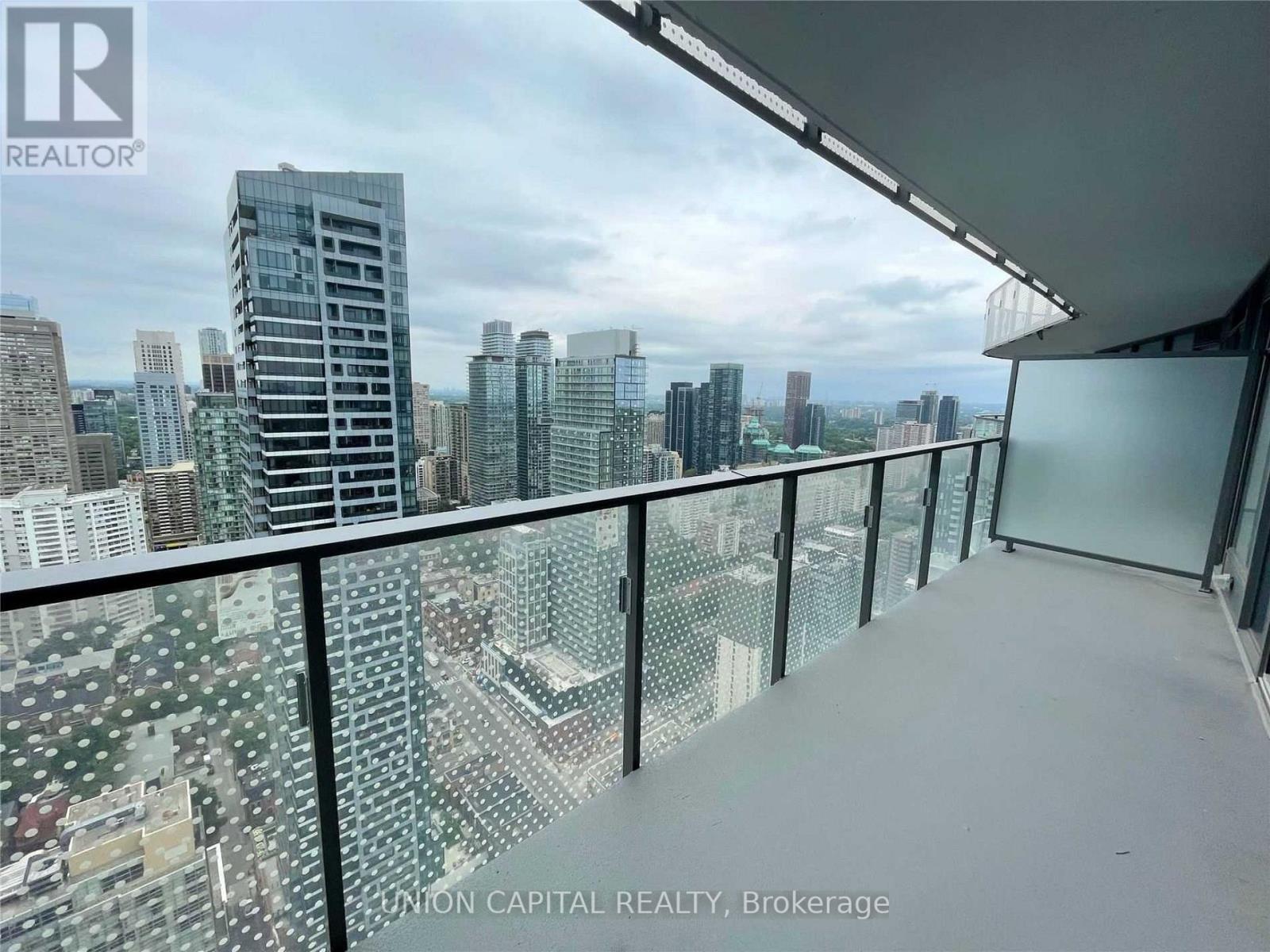 4909 - 11 Wellesley Street W, Toronto, Ontario  M4Y 0G4 - Photo 10 - C12793268