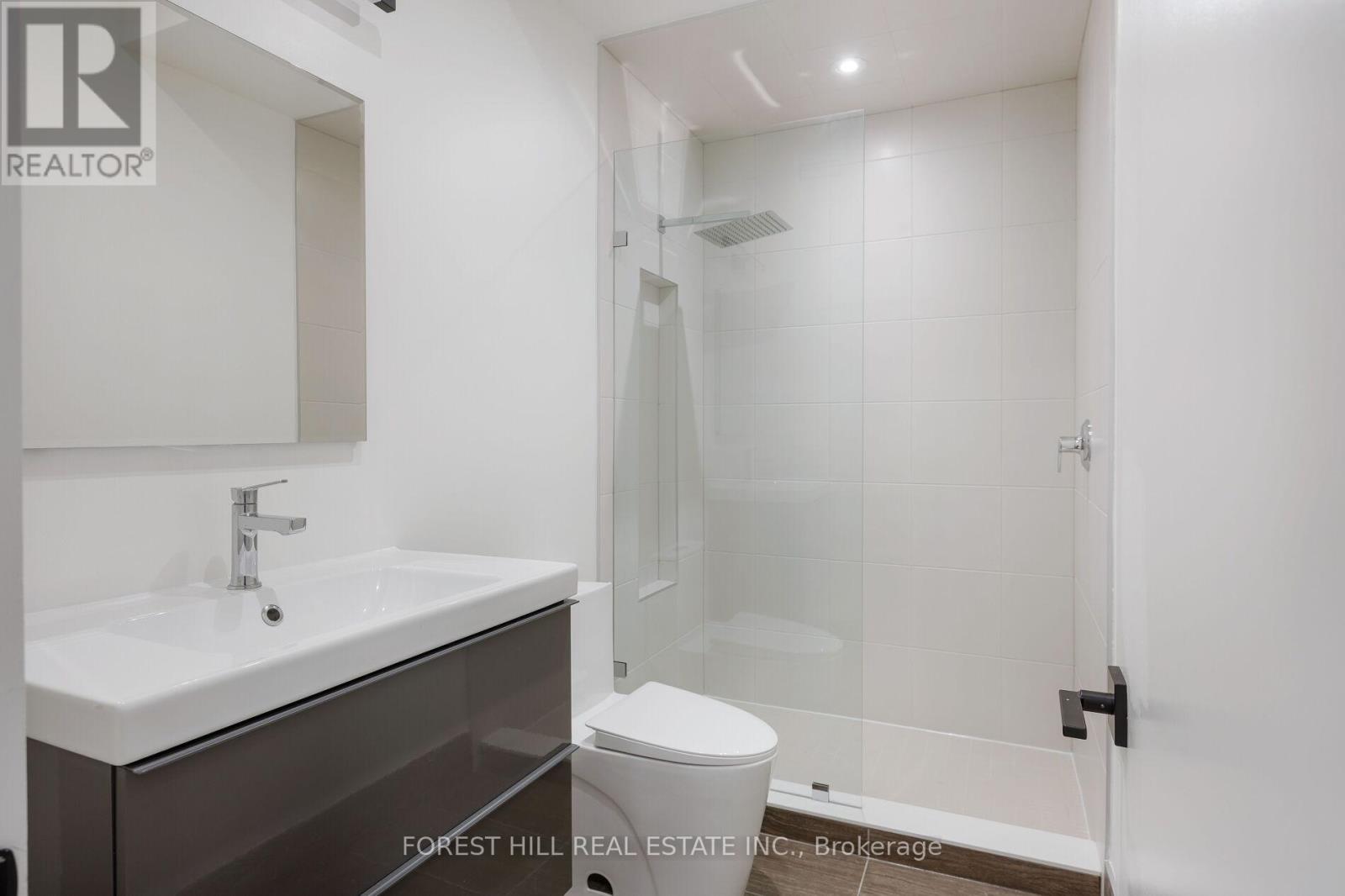 170 Ranee Avenue, Toronto, Ontario  M6A 1N5 - Photo 27 - C12793284