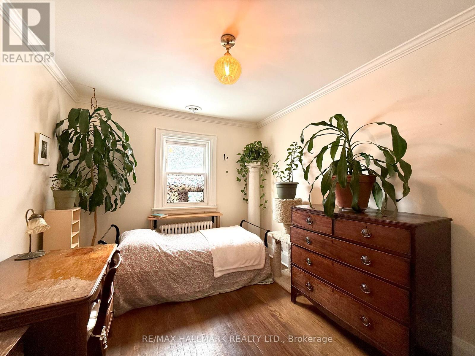 41 Richard Avenue, Toronto, Ontario  M4L 1W8 - Photo 18 - E12792932