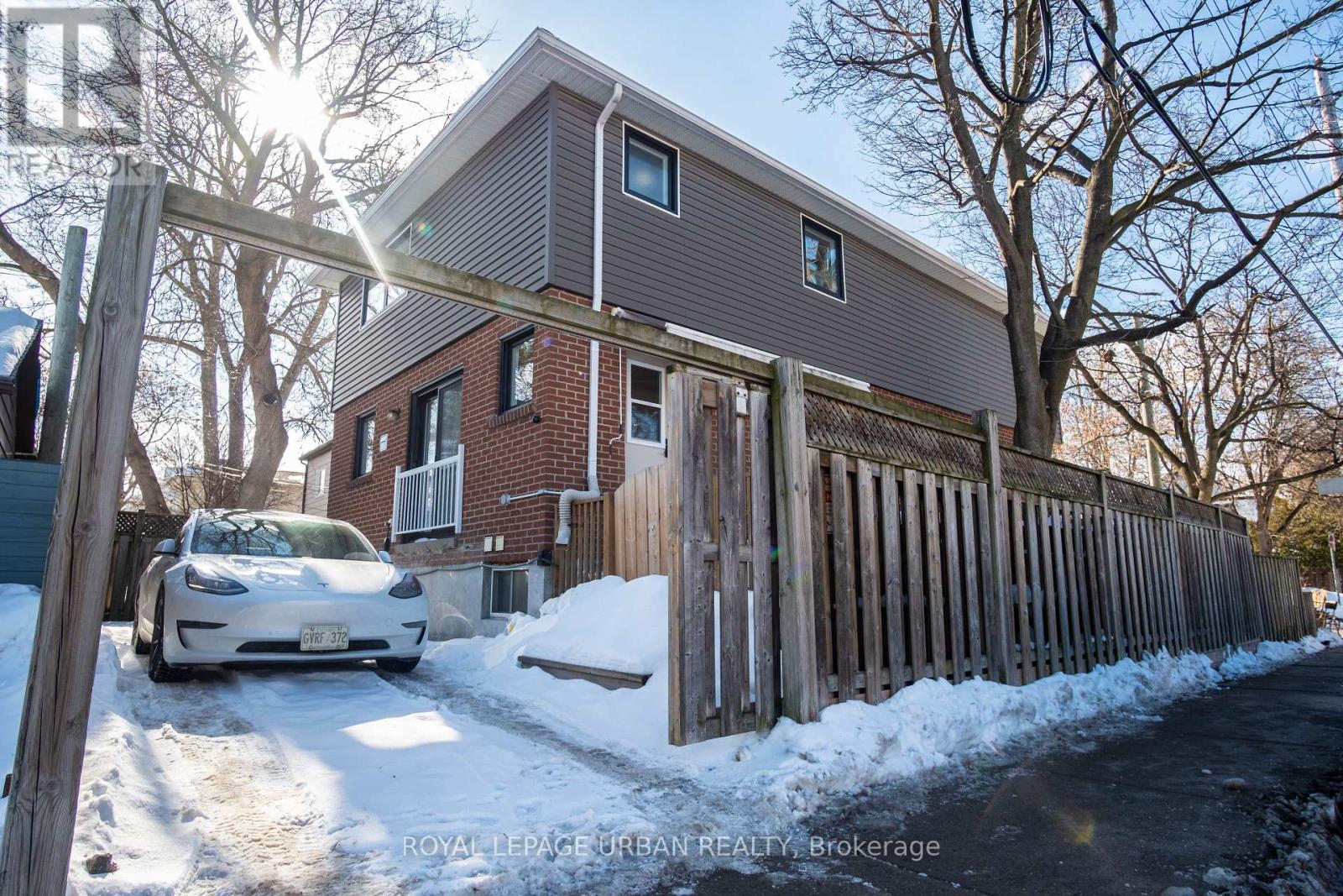 153 Craven Road, Toronto, Ontario  M4L 2Z4 - Photo 47 - E12793020