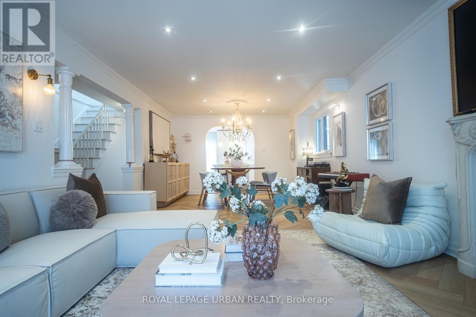 153 Craven Road, Toronto, Ontario  M4L 2Z4 - Photo 6 - E12793020