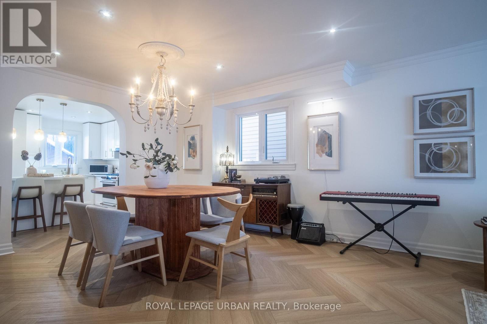 153 Craven Road, Toronto, Ontario  M4L 2Z4 - Photo 9 - E12793020