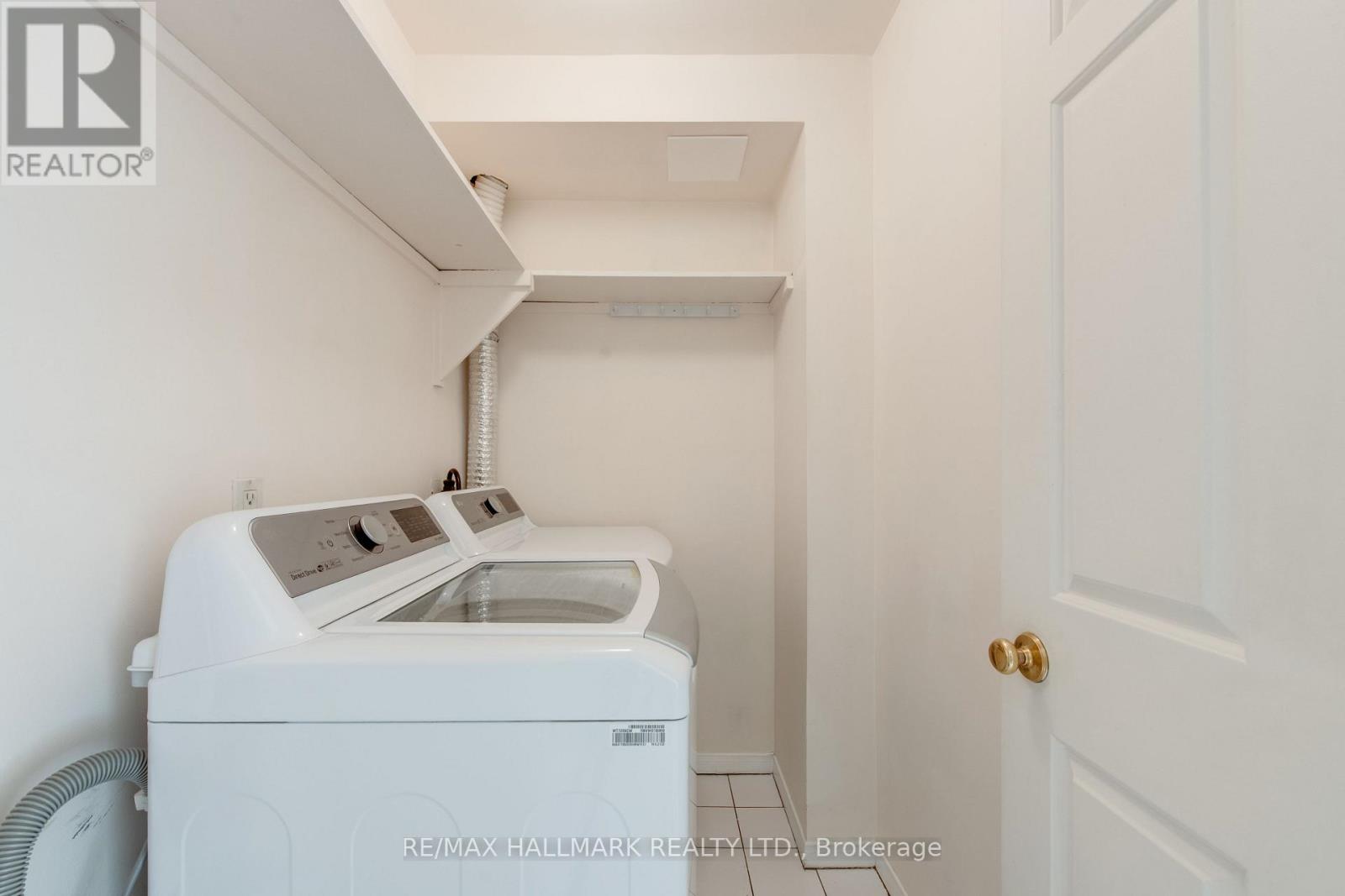 6 Empire Avenue, Toronto, Ontario  M4M 2L4 - Photo 16 - E12793142