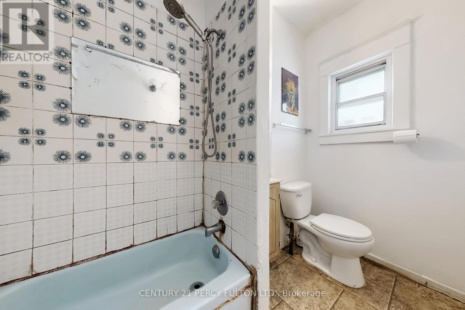 366 Coxwell Avenue, Toronto, Ontario  M4L 3B7 - Photo 30 - E12793258