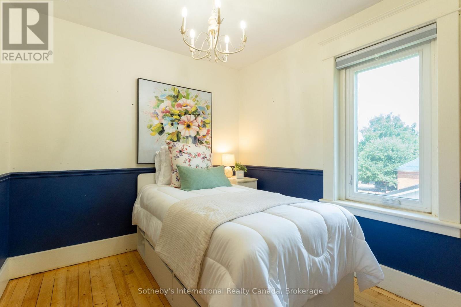 12 Elizabeth Street W, Clearview, Ontario  L0M 1G0 - Photo 26 - S12793148