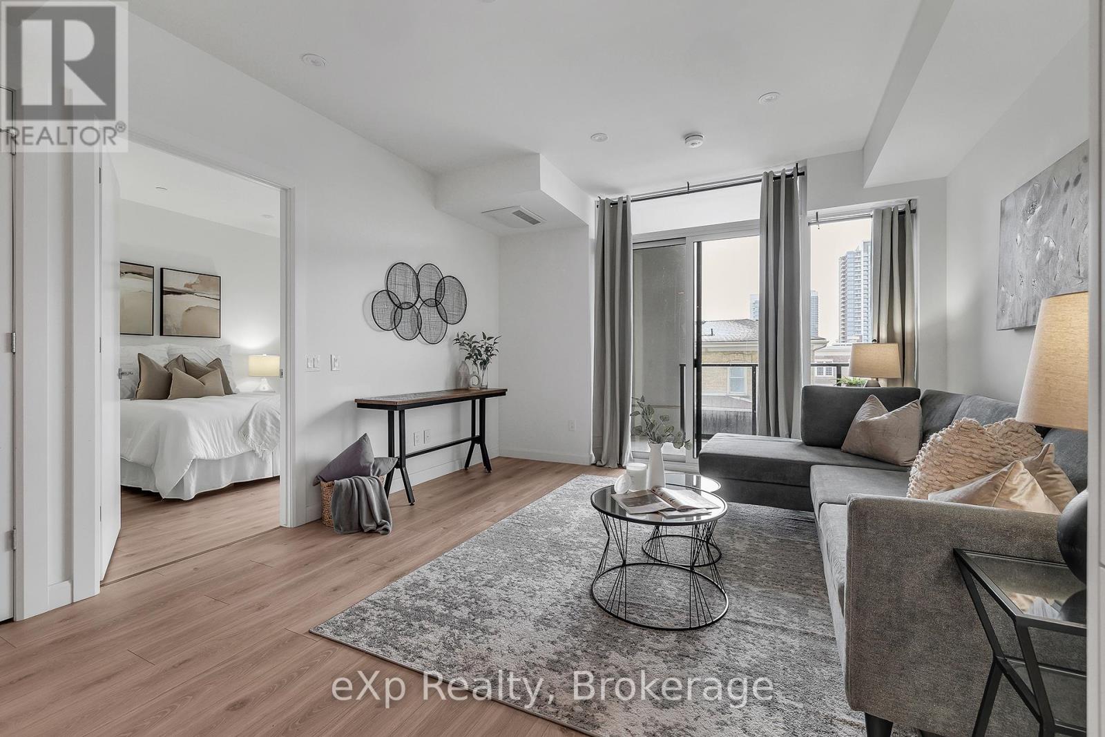 306 - 741 King Street W, Kitchener, Ontario  N2G 0E9 - Photo 9 - X12793152