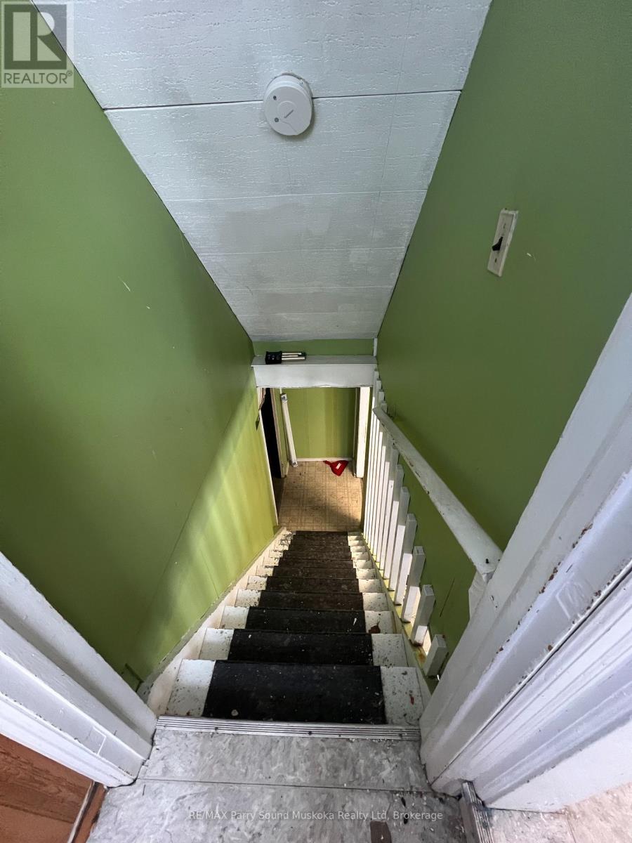 9 Wood Street, Parry Sound, Ontario  P2A 2C5 - Photo 18 - X12793184