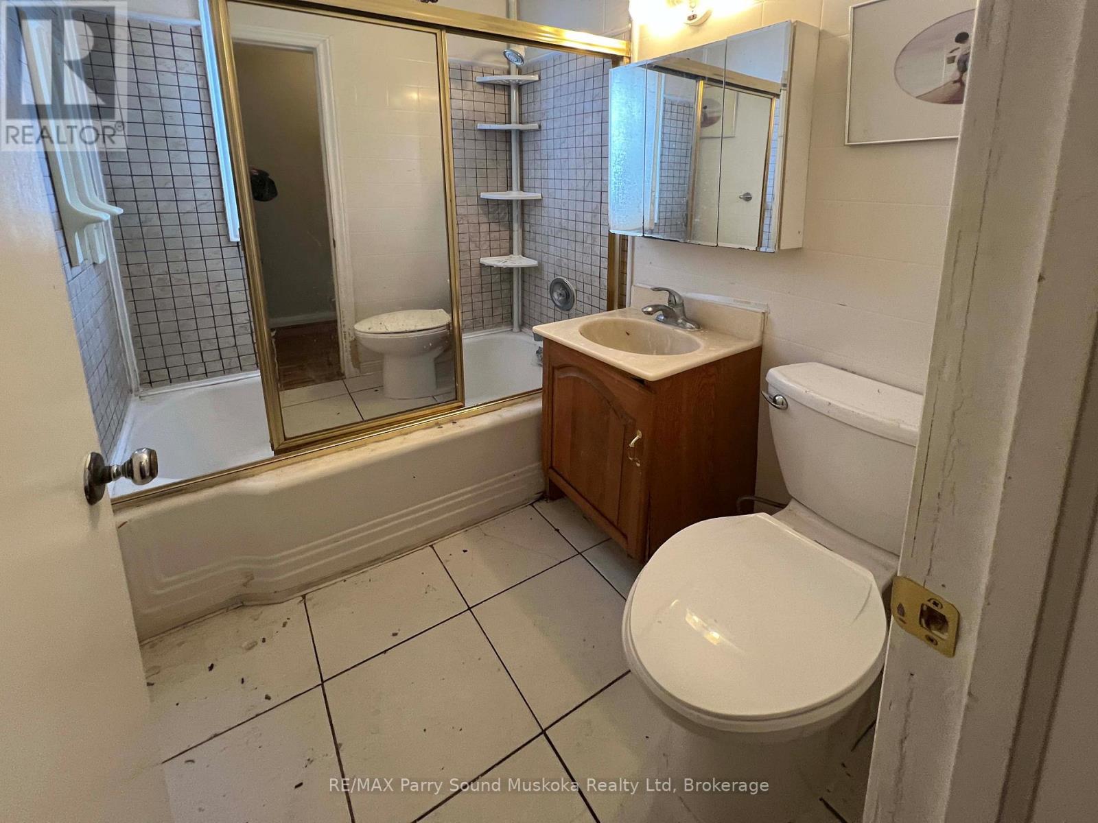 9 Wood Street, Parry Sound, Ontario  P2A 2C5 - Photo 12 - X12793184