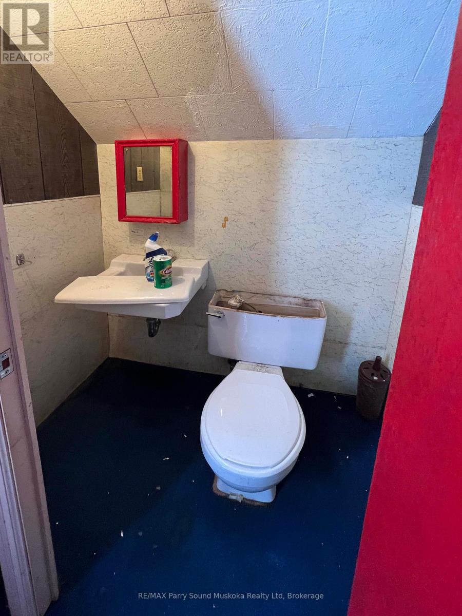 9 Wood Street, Parry Sound, Ontario  P2A 2C5 - Photo 16 - X12793184