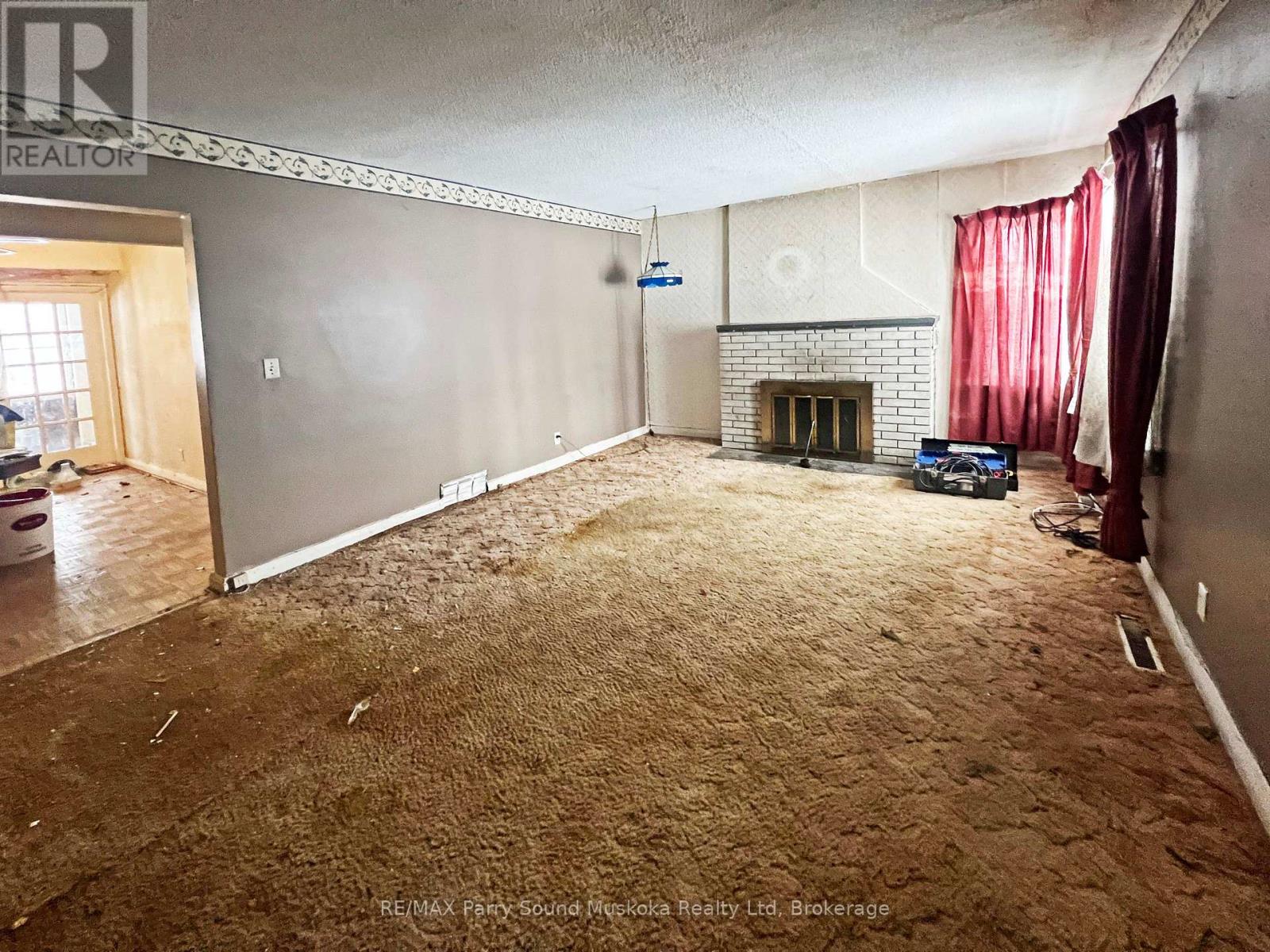 9 Wood Street, Parry Sound, Ontario  P2A 2C5 - Photo 5 - X12793184