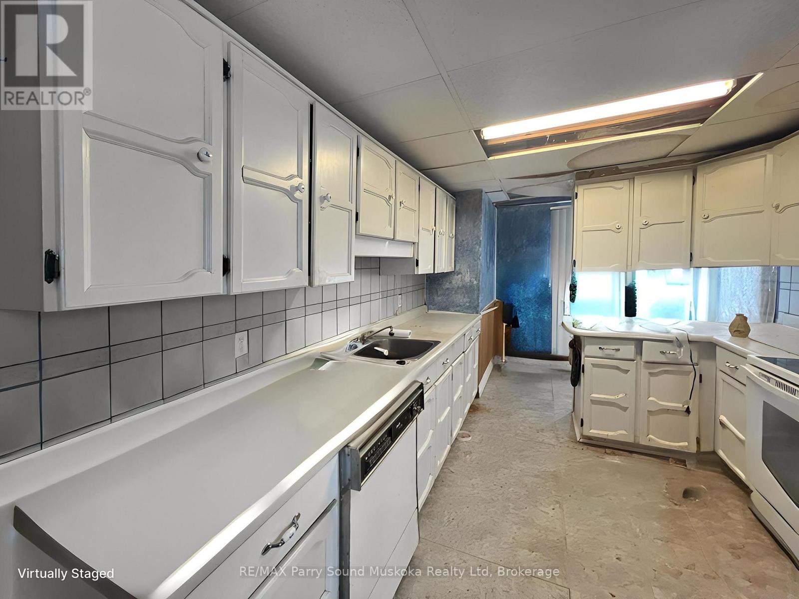 9 Wood Street, Parry Sound, Ontario  P2A 2C5 - Photo 7 - X12793184