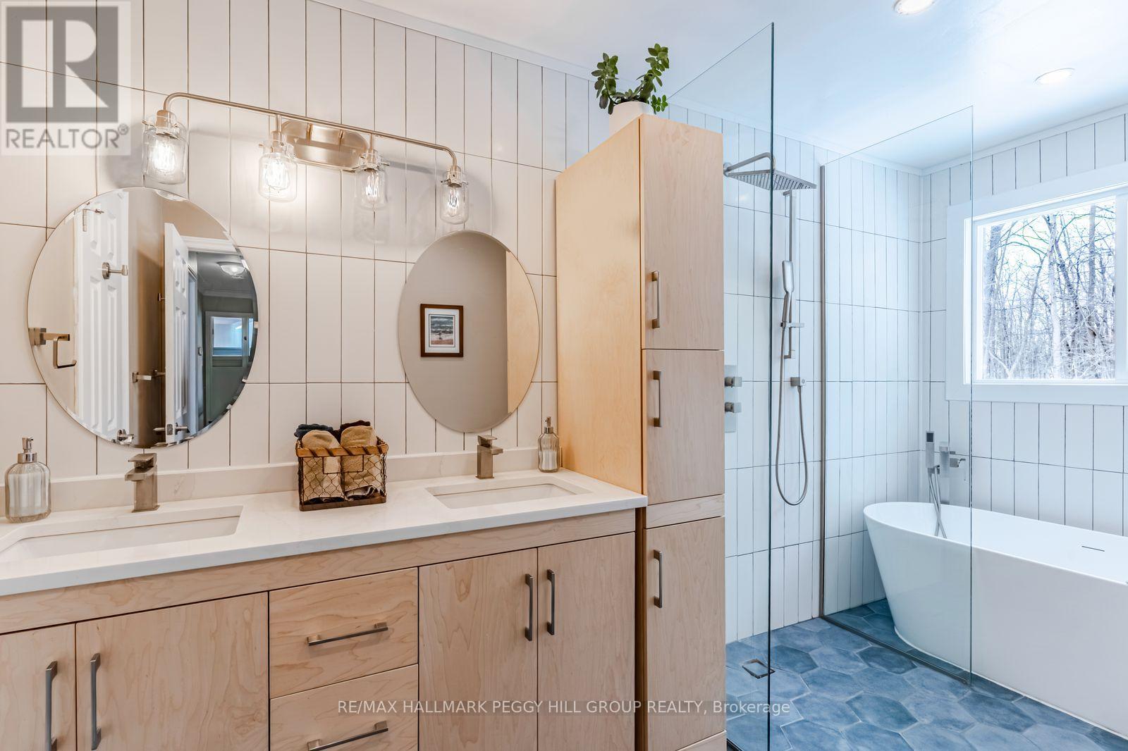 3822 West Street, Innisfil, Ontario  L9S 2L8 - Photo 10 - N12793056