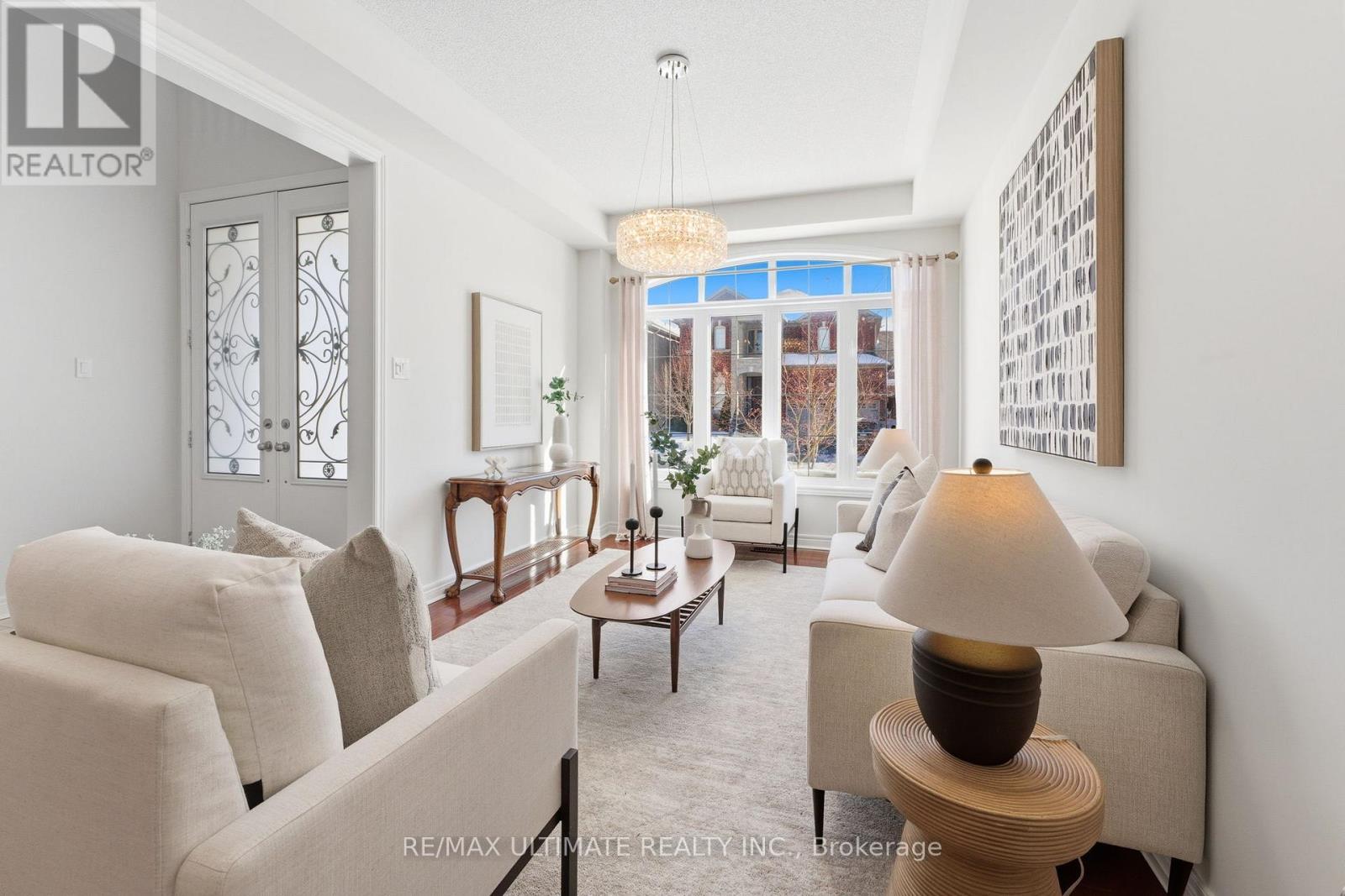 417 Kwapis Boulevard, Newmarket, Ontario  L3X 3H5 - Photo 2 - N12793208