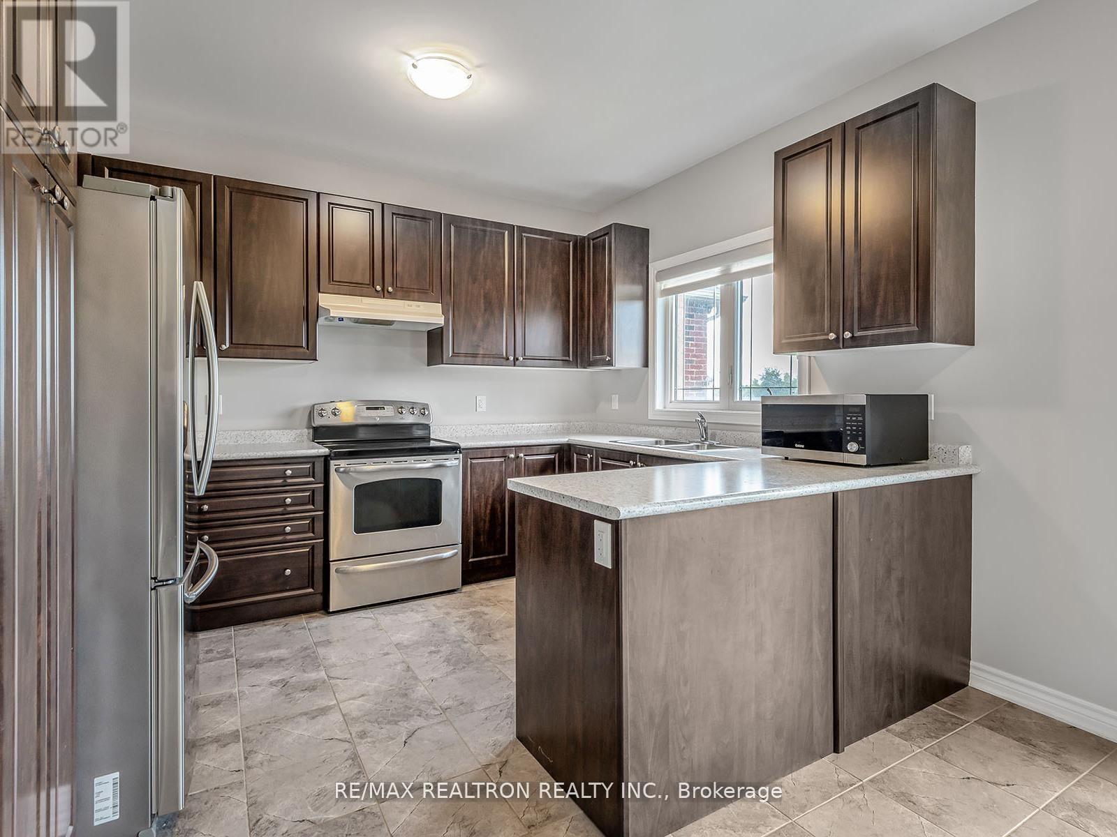 13 Stoddart Street, Brock, Ontario  L0K 1A0 - Photo 12 - N12793292