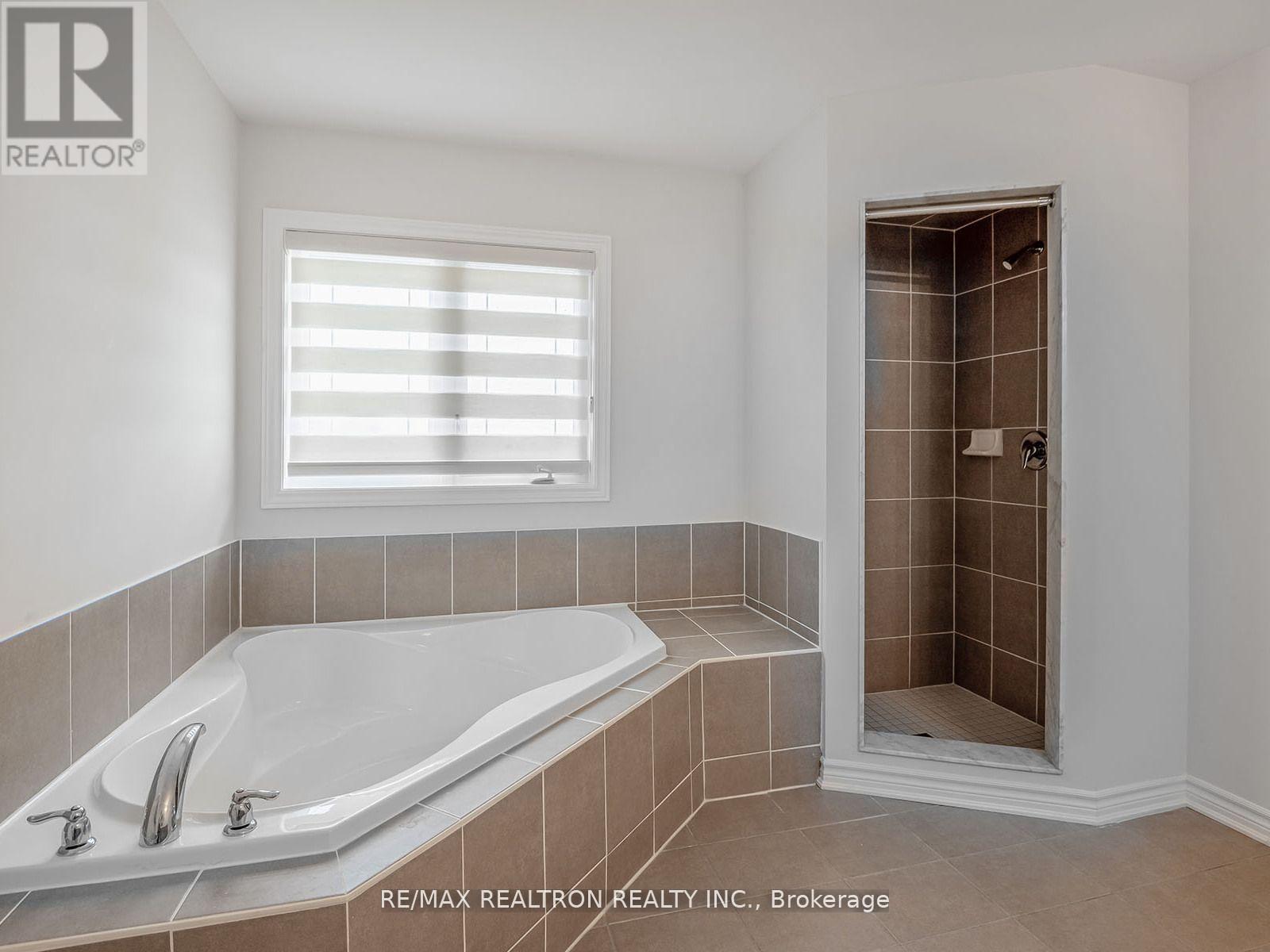 13 Stoddart Street, Brock, Ontario  L0K 1A0 - Photo 15 - N12793292