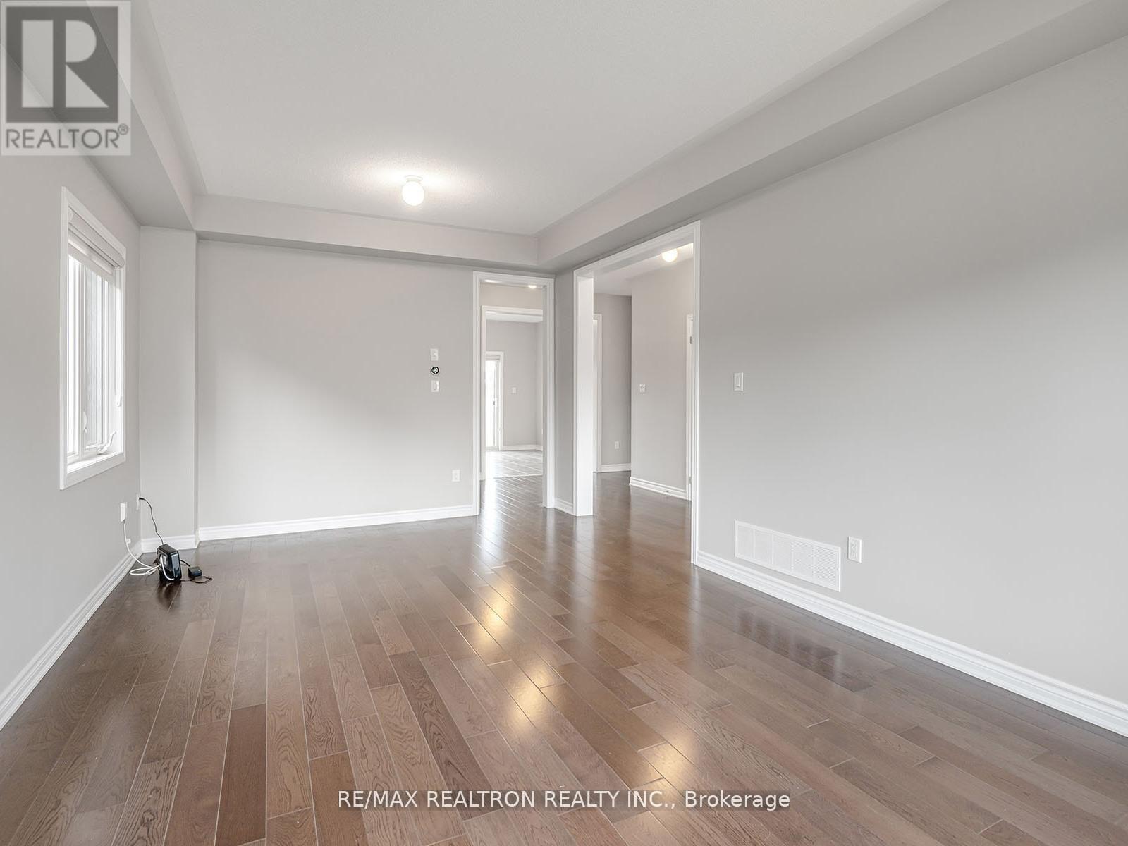 13 Stoddart Street, Brock, Ontario  L0K 1A0 - Photo 5 - N12793292