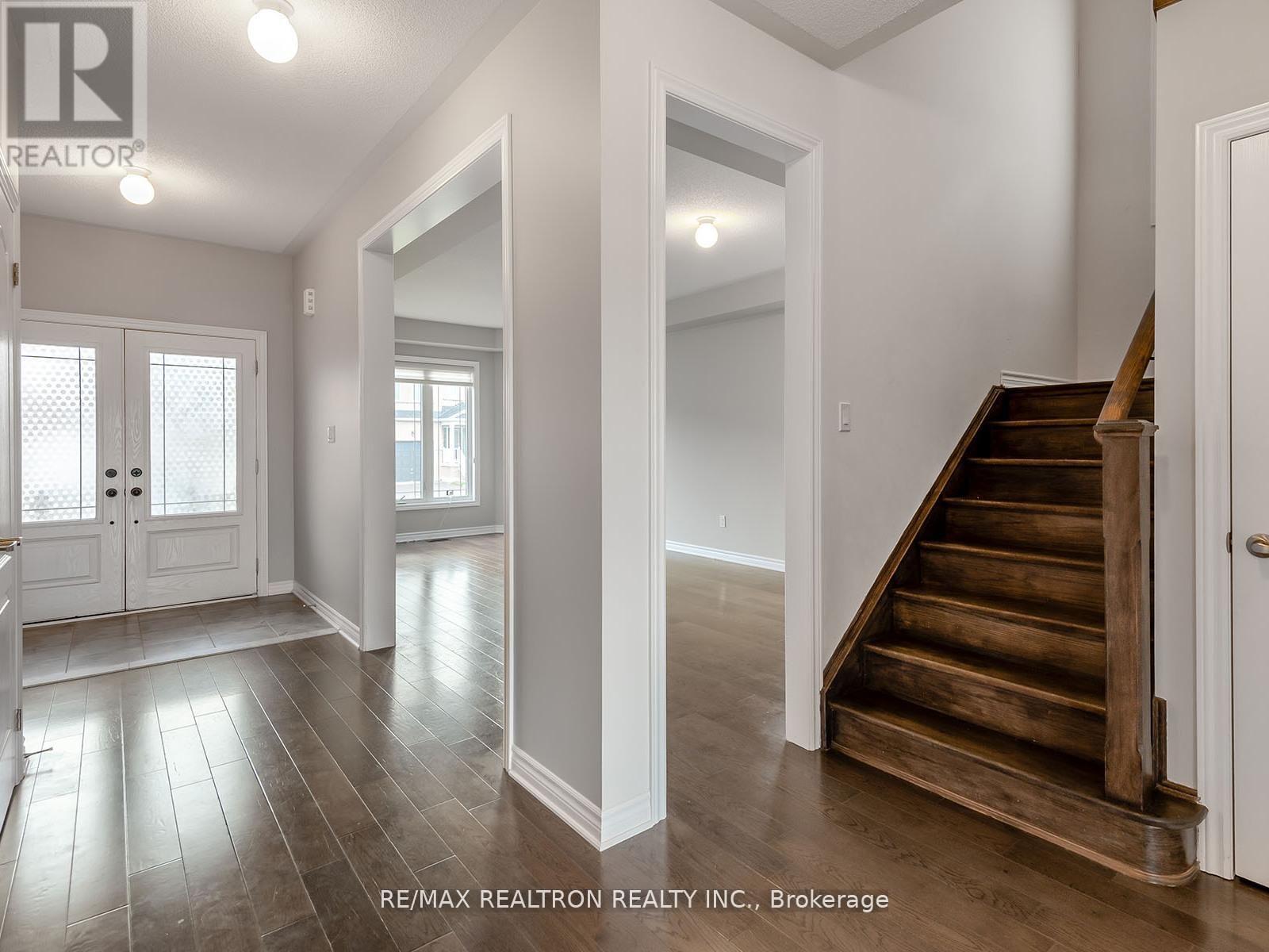 13 Stoddart Street, Brock, Ontario  L0K 1A0 - Photo 6 - N12793292